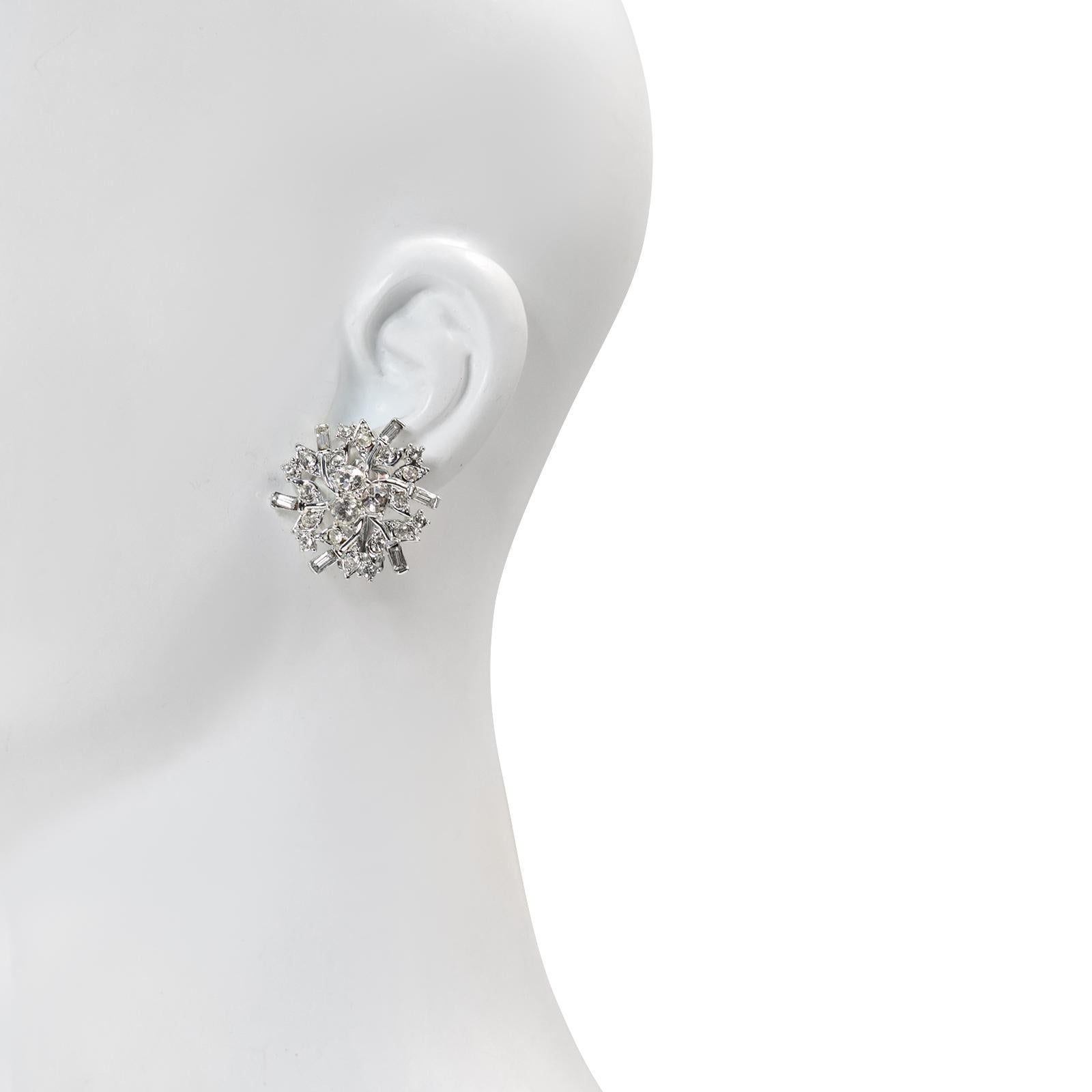 Vintage Charel Silver Tone Diamante Earrings Circa 1970's In Good Condition For Sale In New York, NY