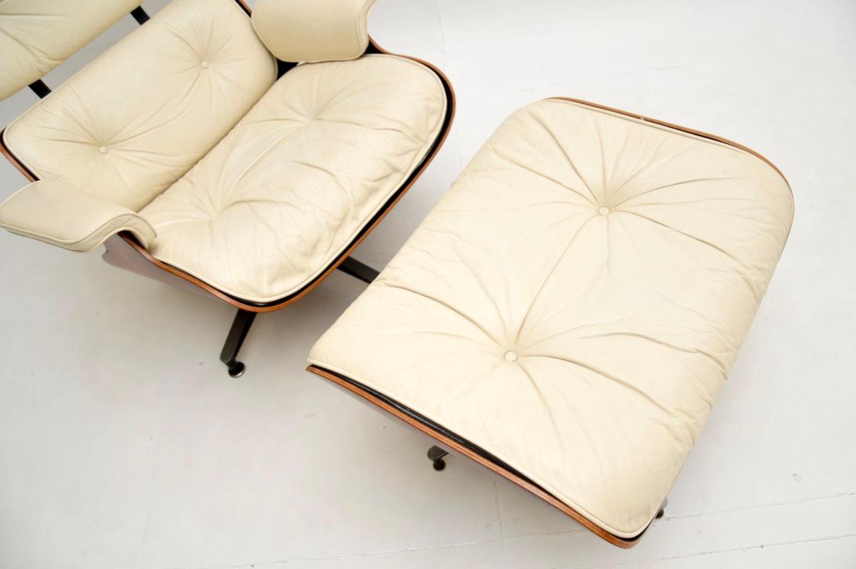 Vintage Charles Eames Lounge Chair and Ottoman by Herman Miller 3