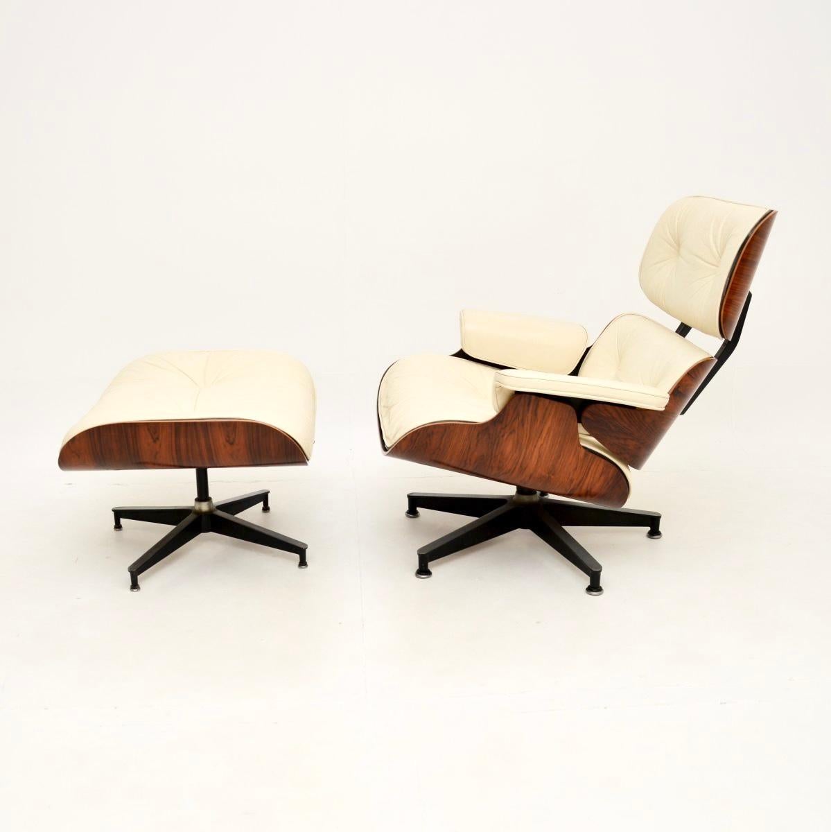 Mid-Century Modern Vintage Charles Eames Lounge Chair and Ottoman by Herman Miller
