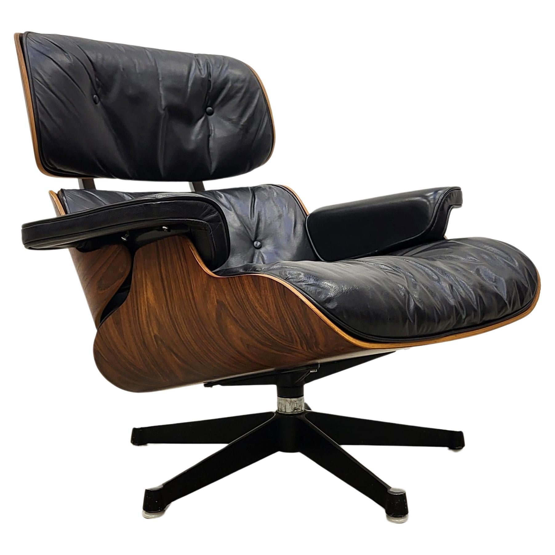 Vintage Charles Eames Lounge Chair by Herman Miller 1964