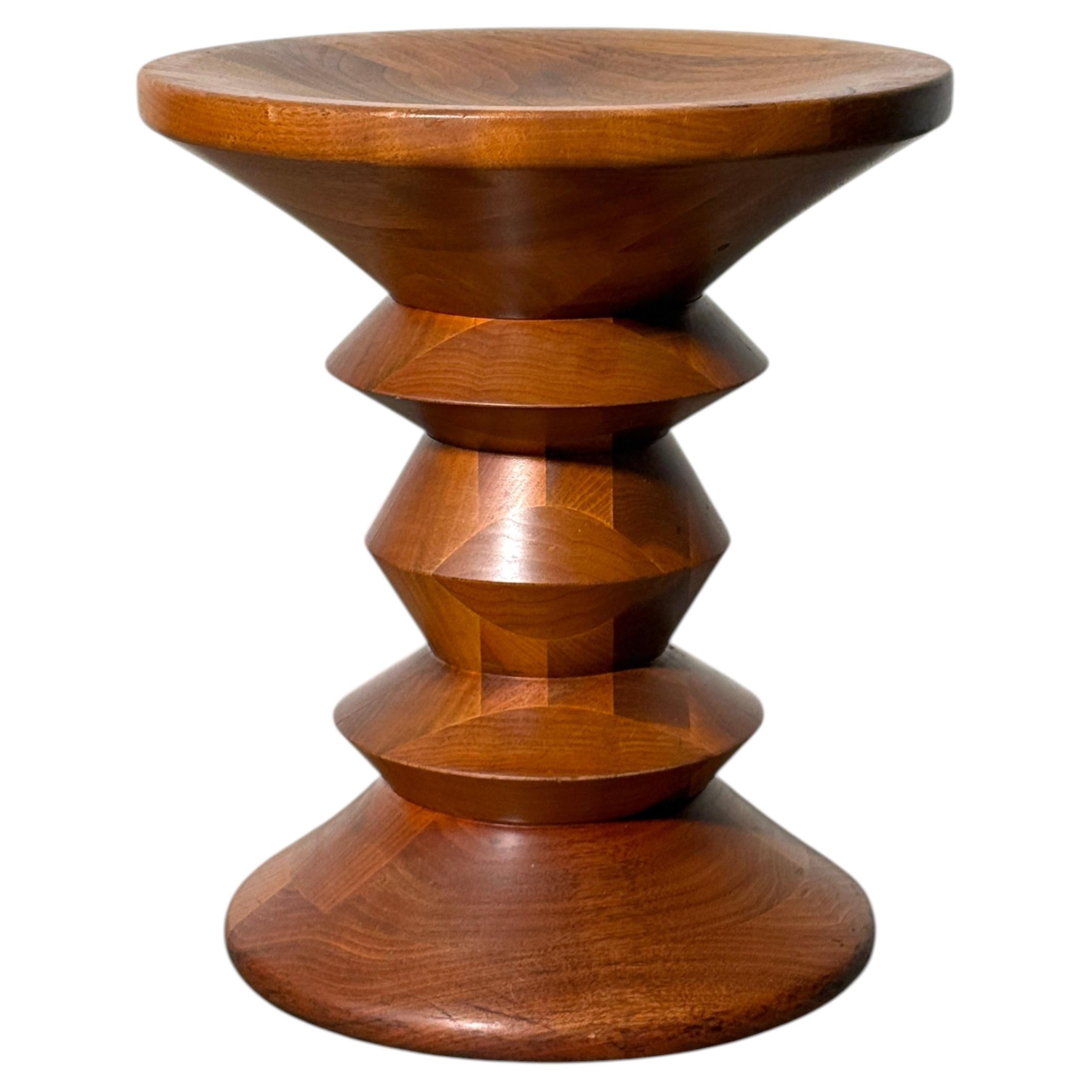 Are Charles Eames chairs comfortable?