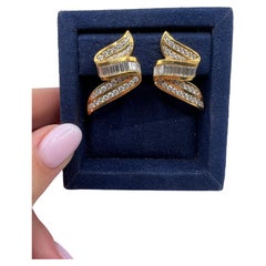 Vintage Charles Krypell 18-kt Gold and Diamond Earrings