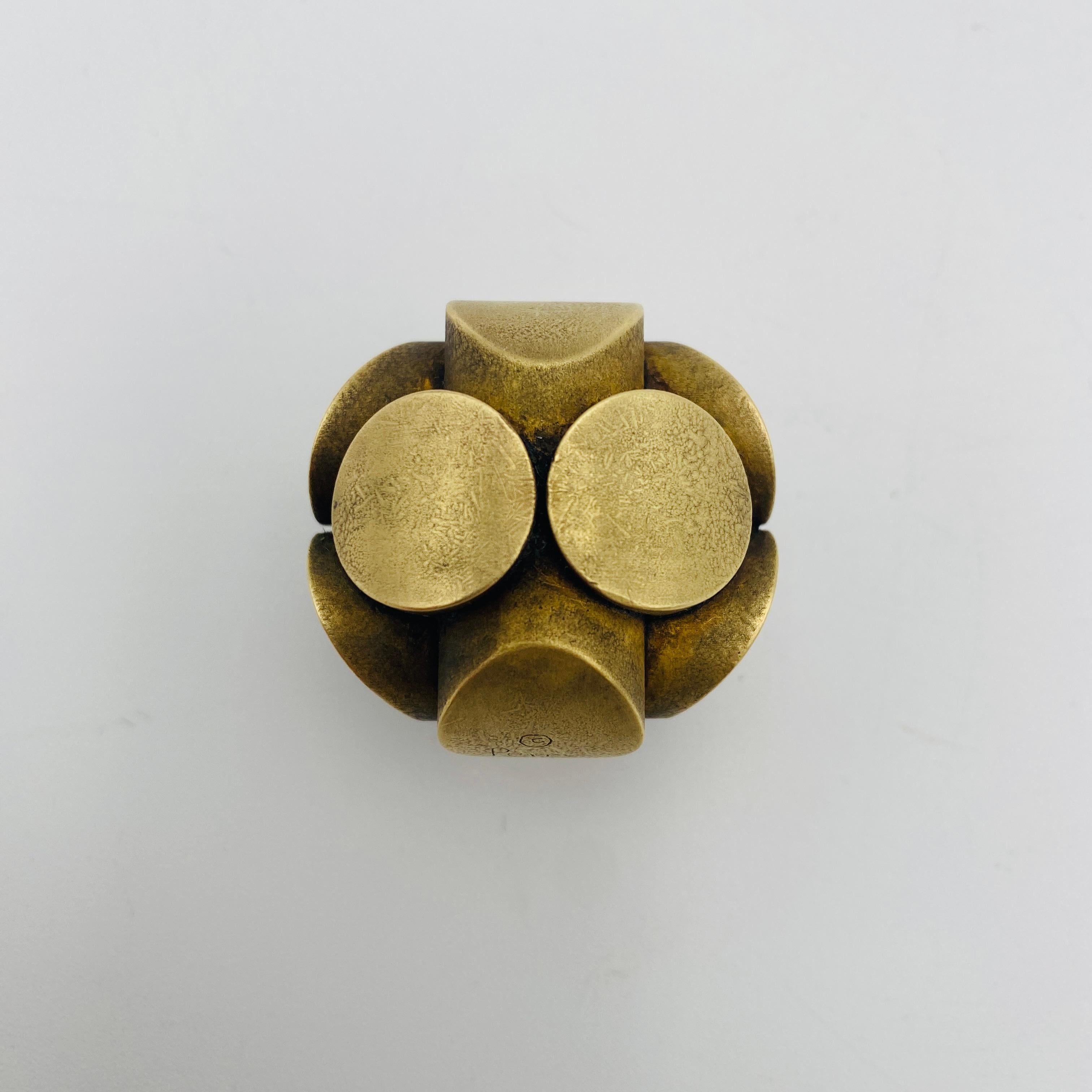 Fine XX secolo Vintage Charles Perry Brass 