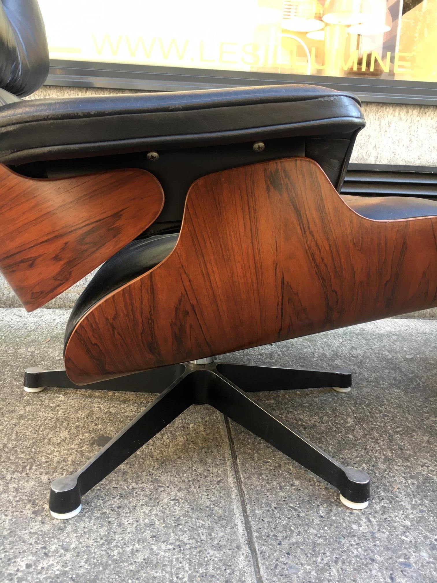 vintage eames lounge chair