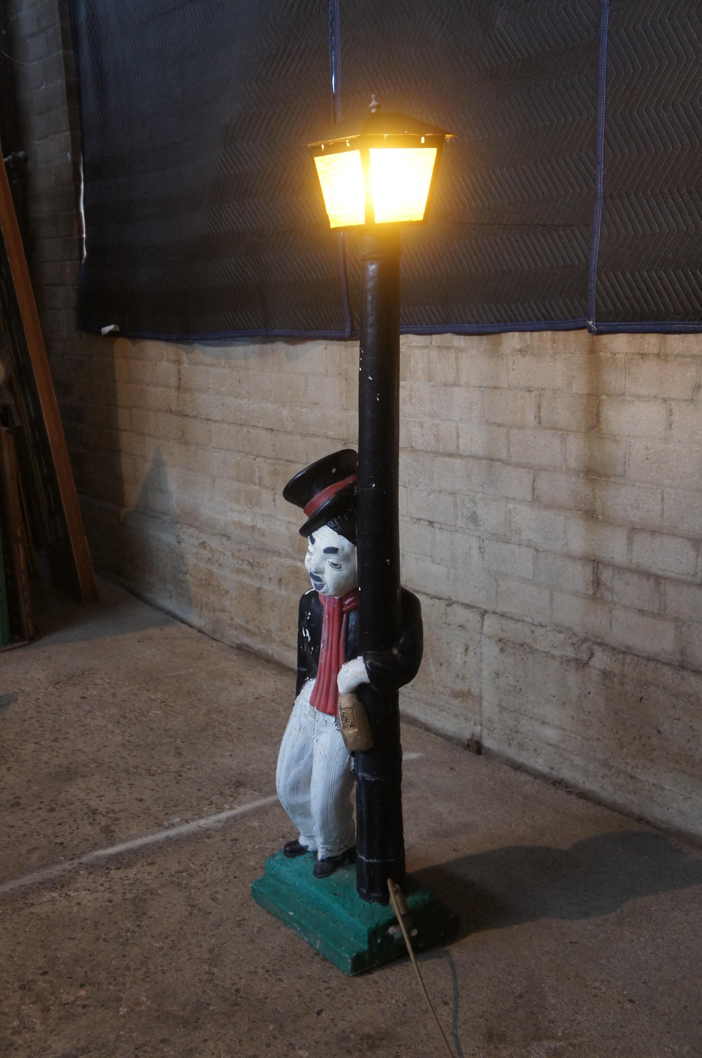 Vintage Charlie Chaplin Concrete Outdoor Lamp Post Light Statue Sculpture 4