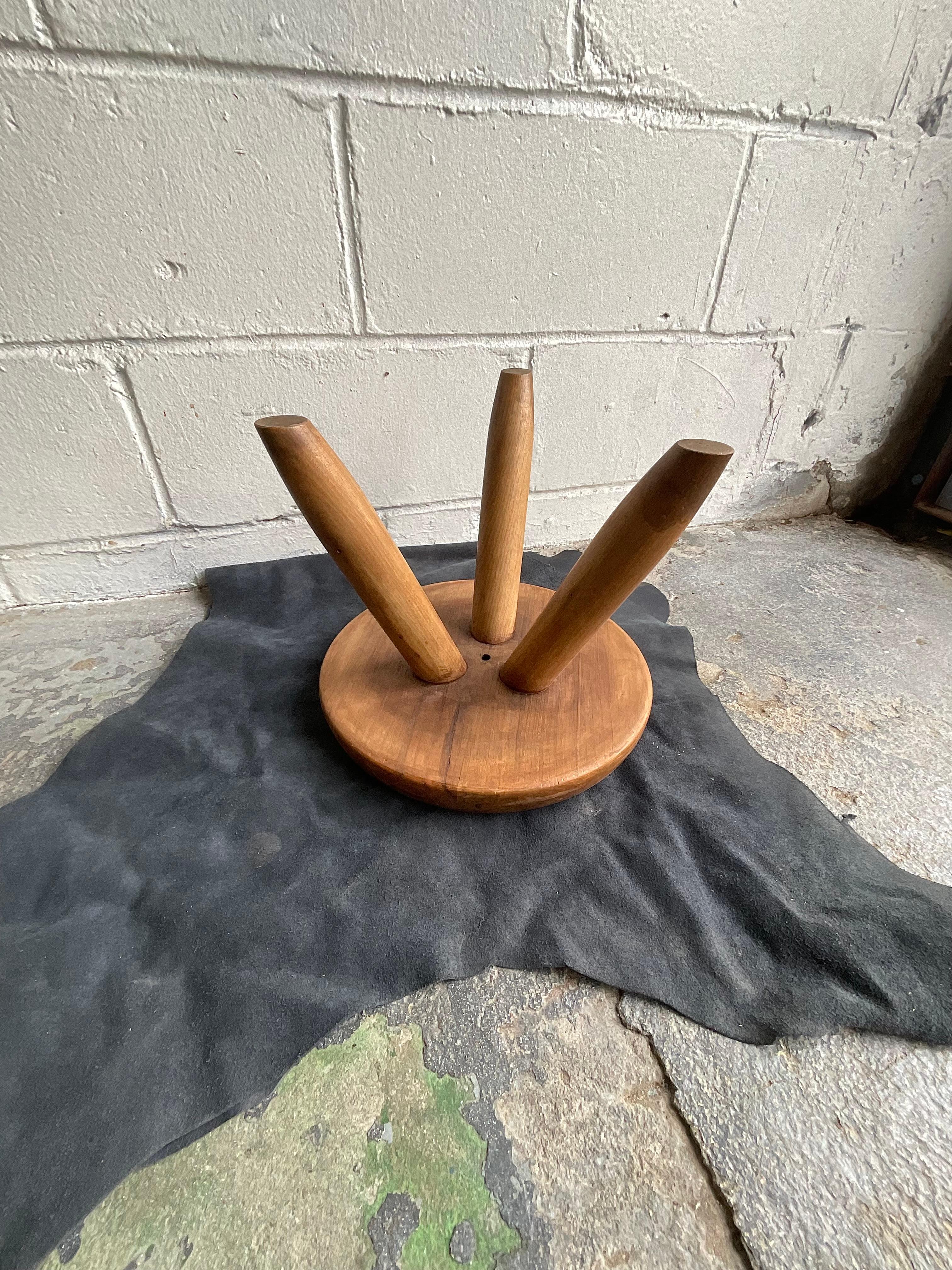 Vintage Charlotte Perriand ‘Berger’ Low Stool, 1950s For Sale 7