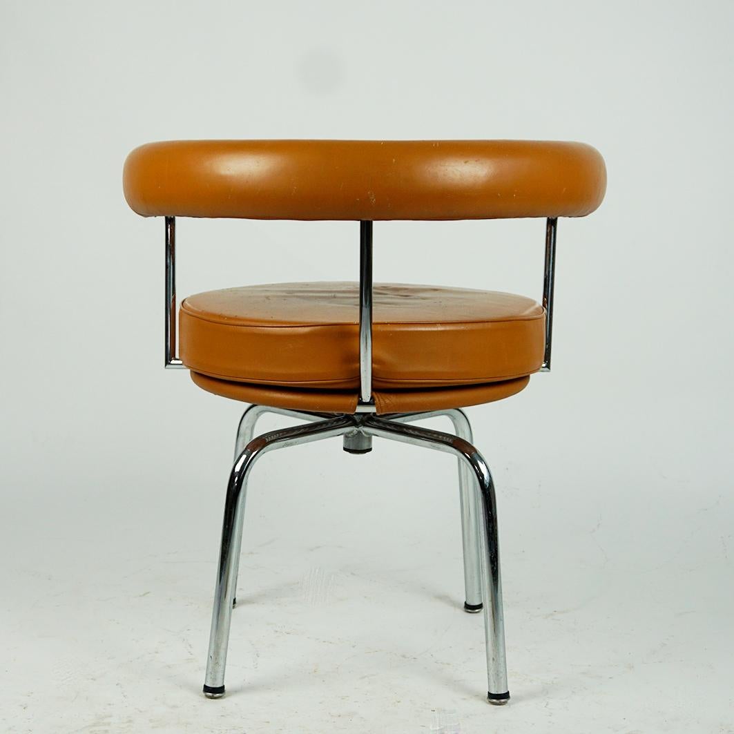 Vintage Charlotte Perriand LC7 Cognac Leather and Chrome Swivel Chair by Cassina 1