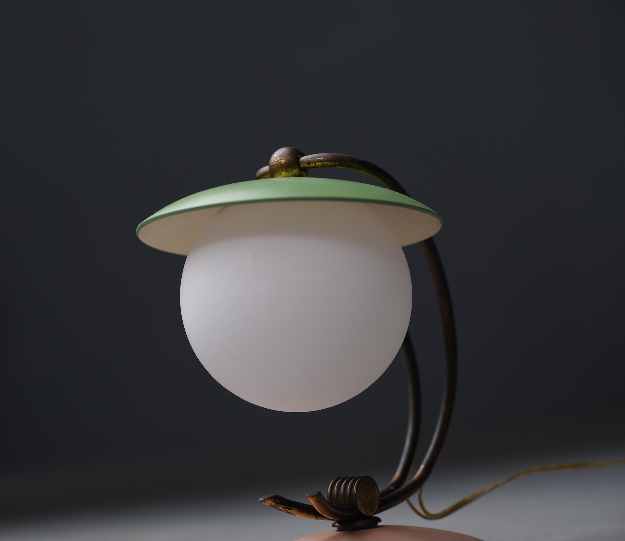 Mid-20th Century Vintage Charm: 1950s Italian Table Lamp with Brass and Opaline Glass For Sale