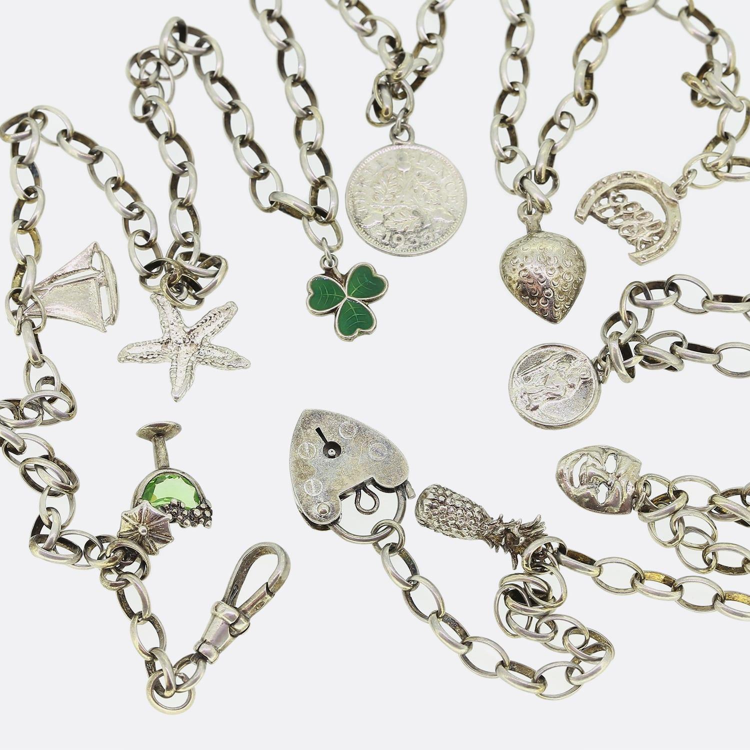 Vintage Charm Necklace In Good Condition For Sale In London, GB