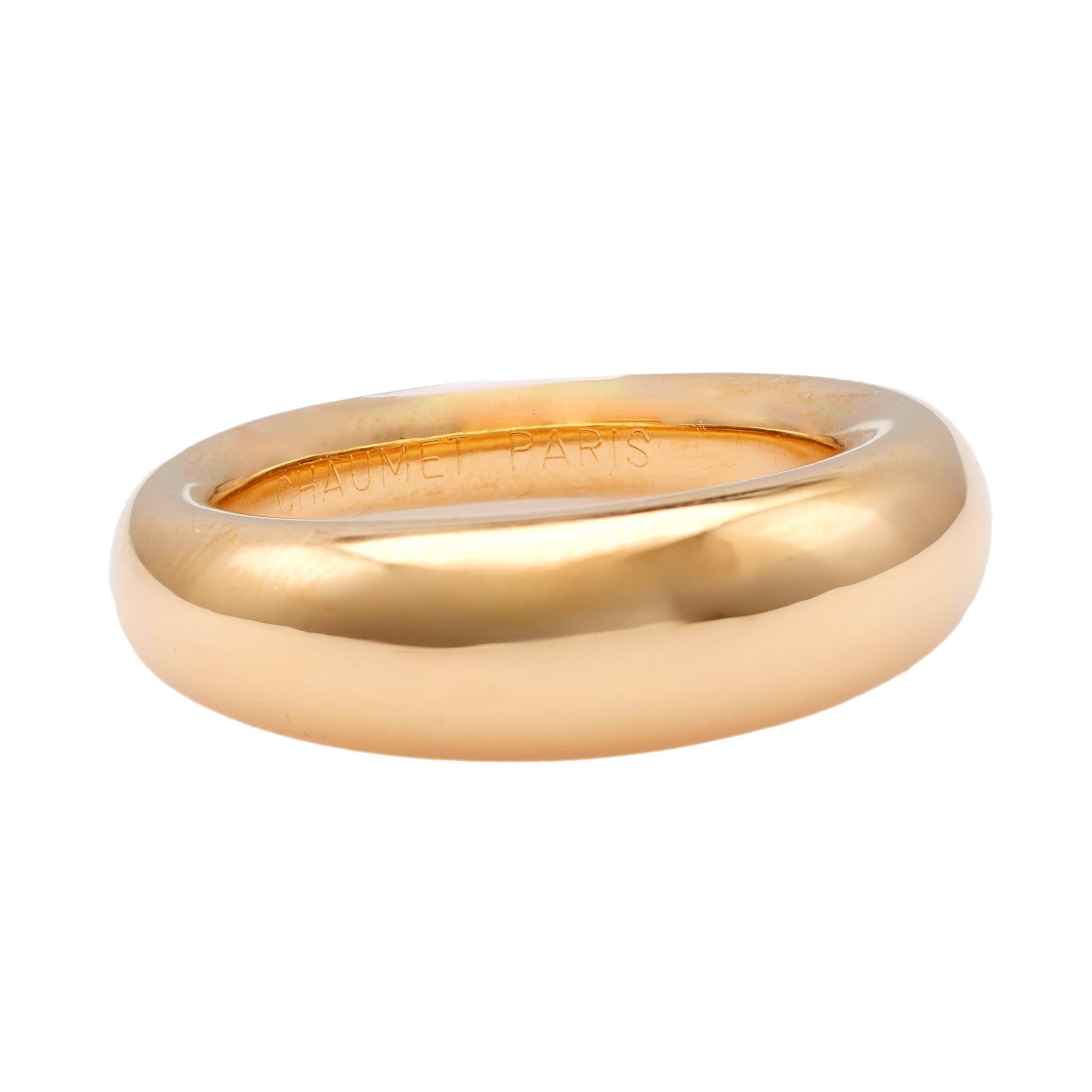 Women's or Men's Vintage Chaumet 18k Yellow Gold Anneau Dome Ring For Sale