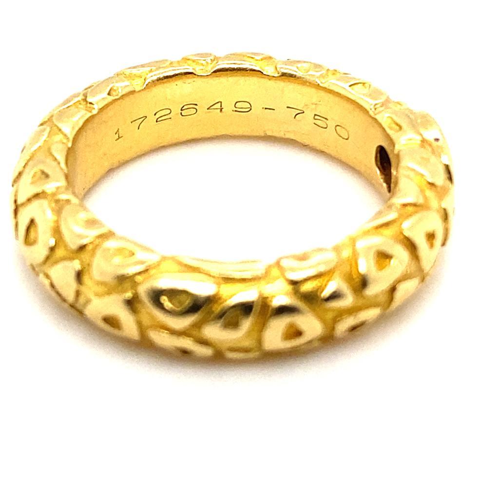 Retro Vintage Chaumet Diamond 18 Karat Yellow Gold Ring, Circa 1960 For Sale