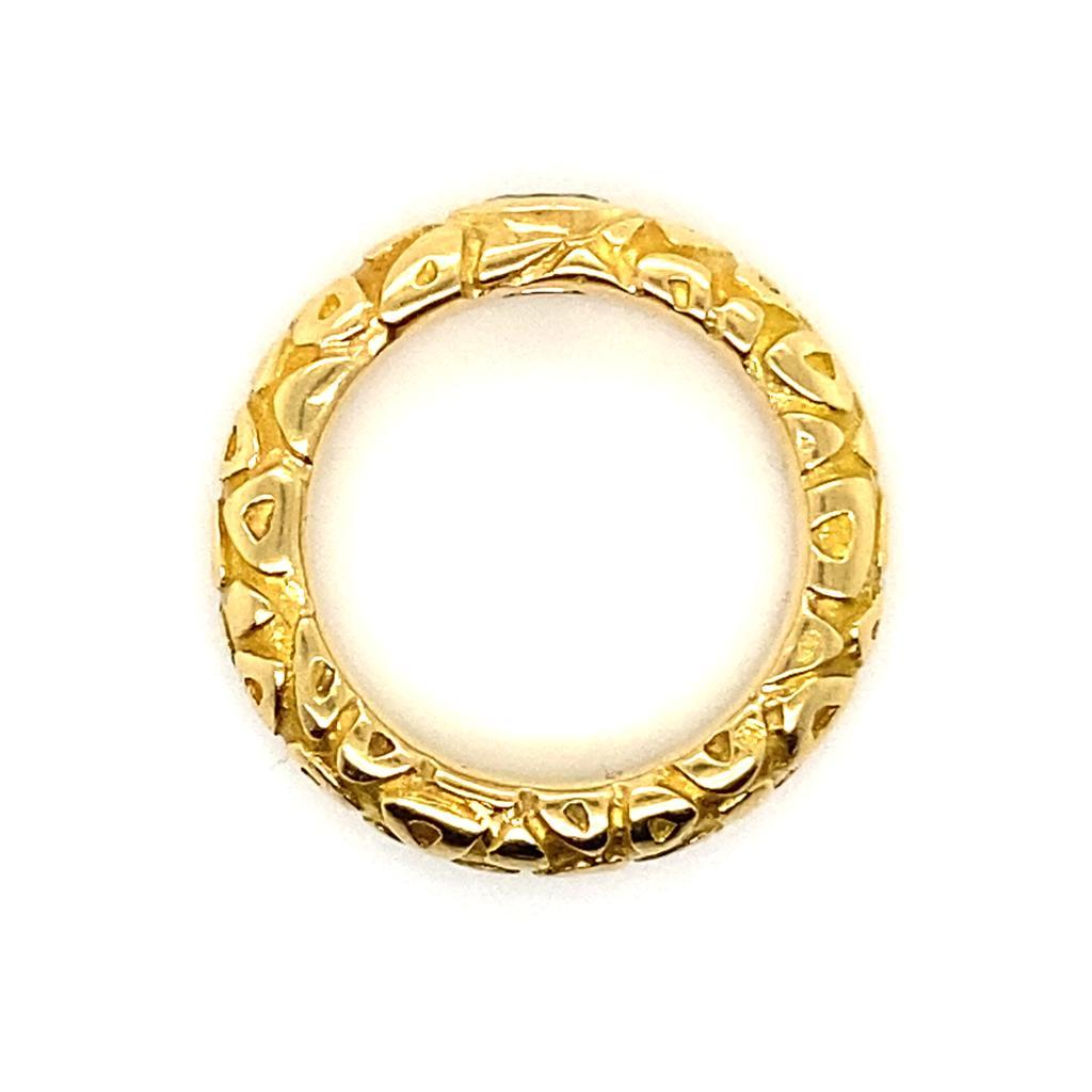 Oval Cut Vintage Chaumet Diamond 18 Karat Yellow Gold Ring, Circa 1960 For Sale