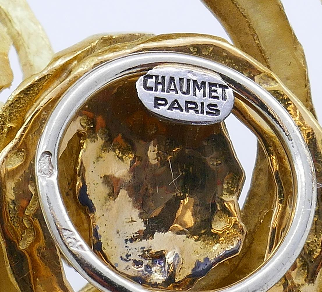 Boucles d'oreilles vintage Chaumet en or 18k à clip Bijoux de succession français en vente 2