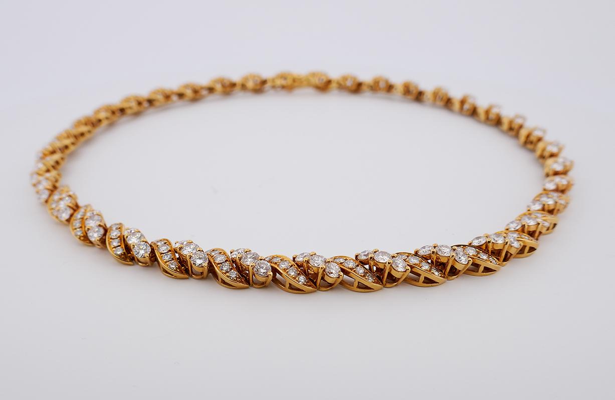 Women's Vintage Chaumet Necklace 18k Gold Diamond Choker Collar French Estate Jewelry