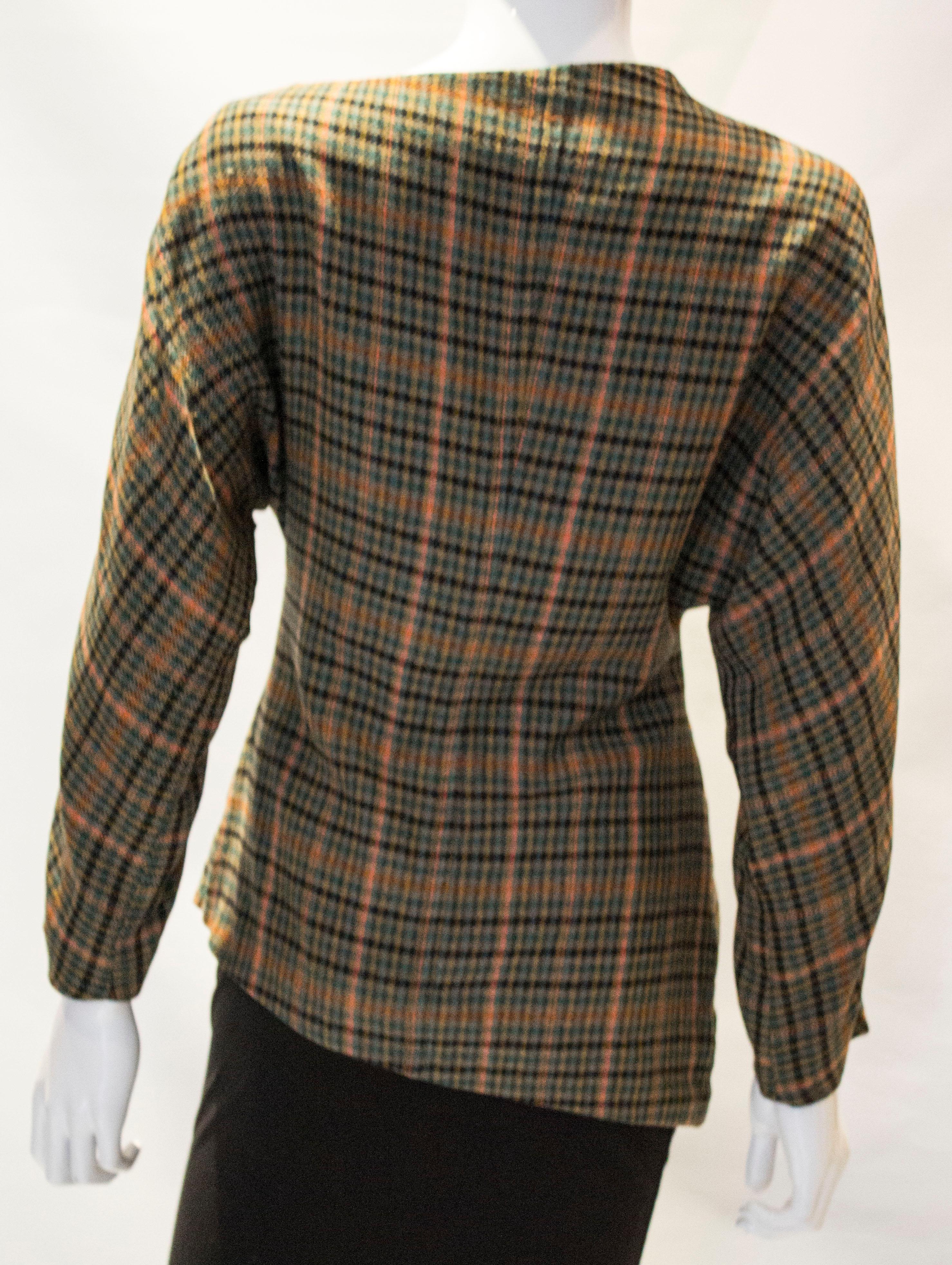 Vintage Check Jacket with Zip opening and  with interesting Hem and Neckline For Sale 1