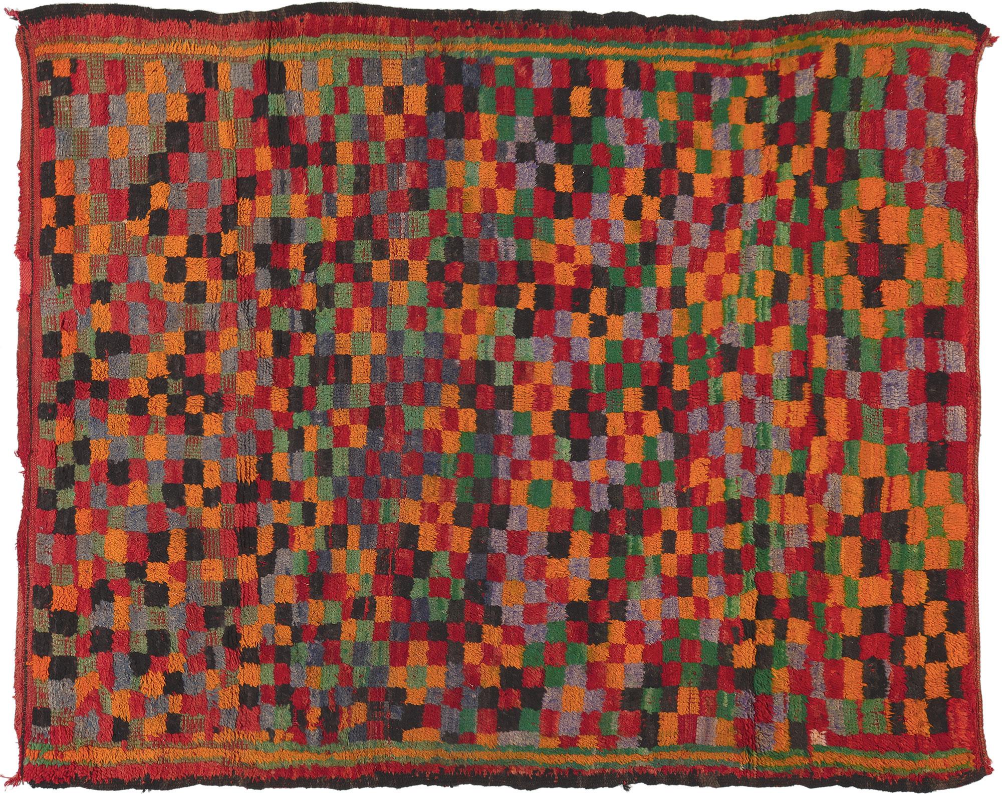 Tapis marocain Boujad à carreaux, le cubisme du milieu du siècle rencontre Cozy Boho en vente 2