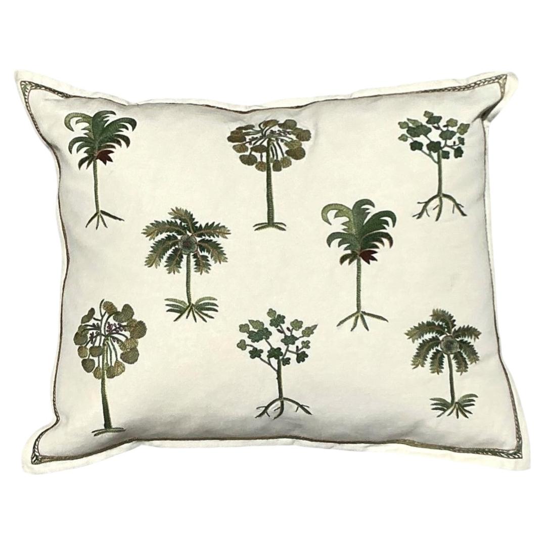 Cojín de tela vintage «Chelsea Textile London» con bordado botánico