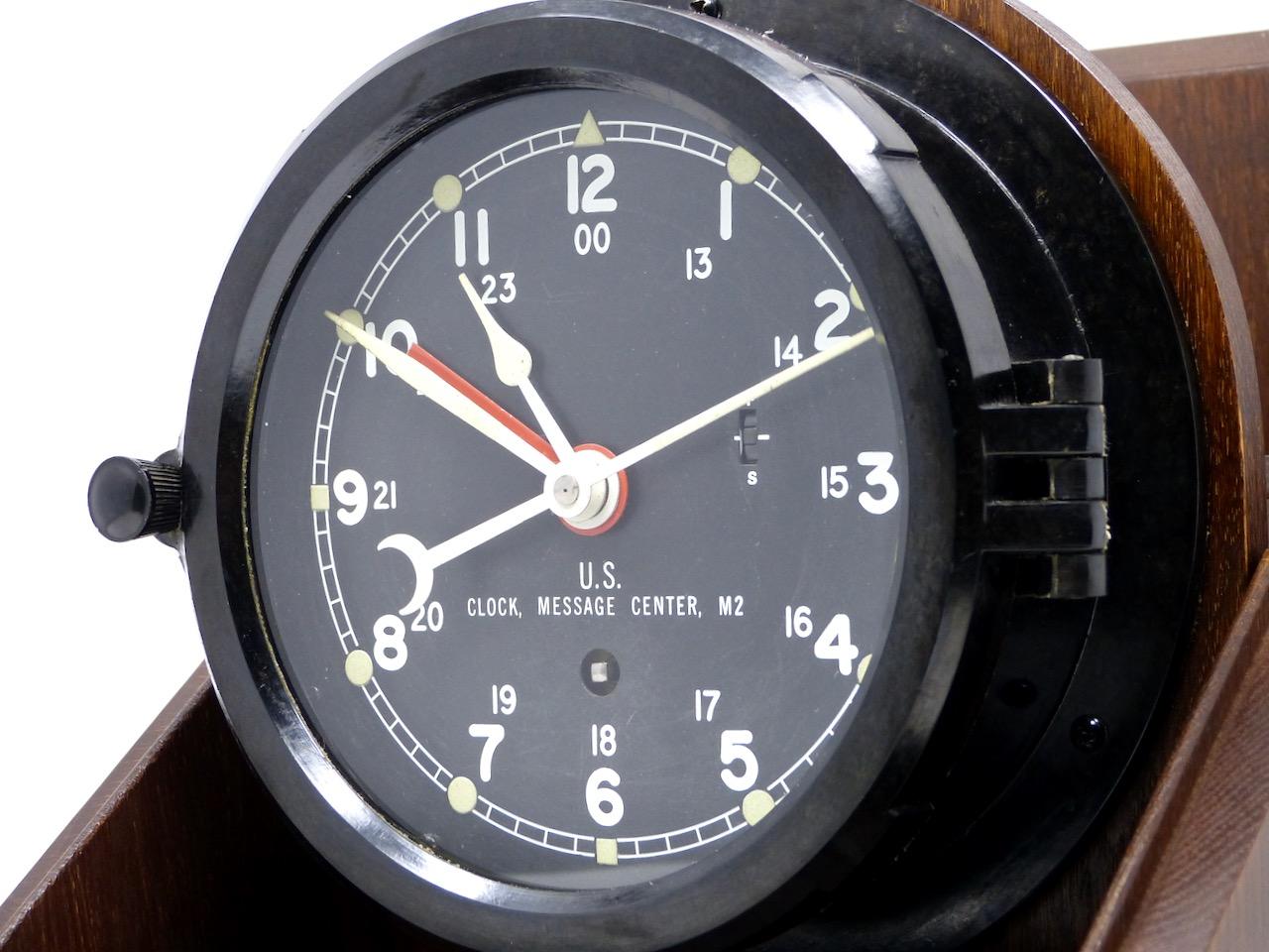 American Vintage Chelsea US Army Message Center M2 Marine Clock Great Condition & Working