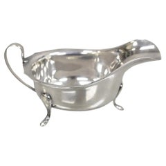 Vintage Cheltenham & Co LTD English Style Silver Plated Serving Gravy Boat
