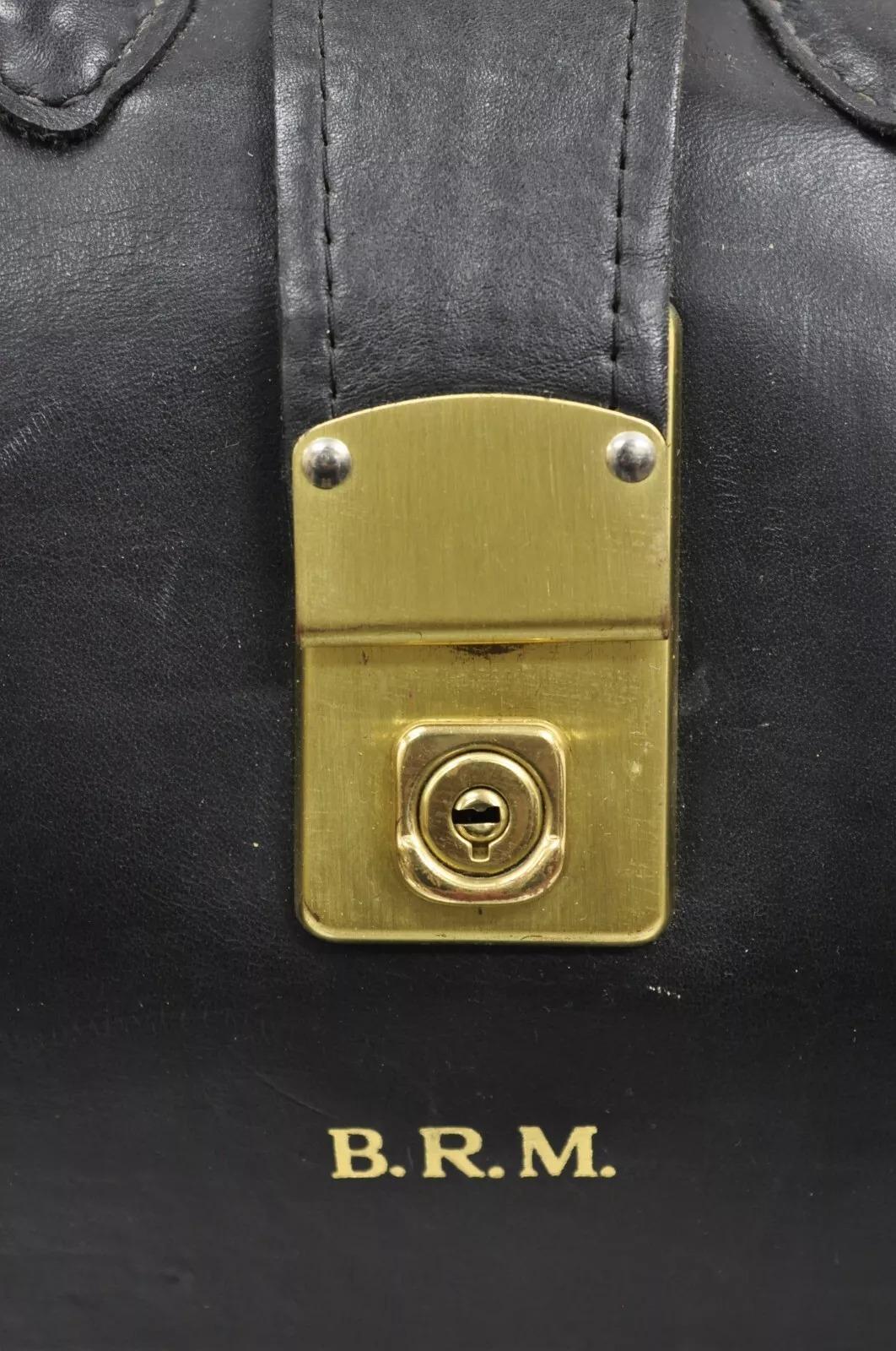 Art déco Vintage Cheney England PCI USA 25216 C4 Black Leather Traveling Doctors Bag en vente
