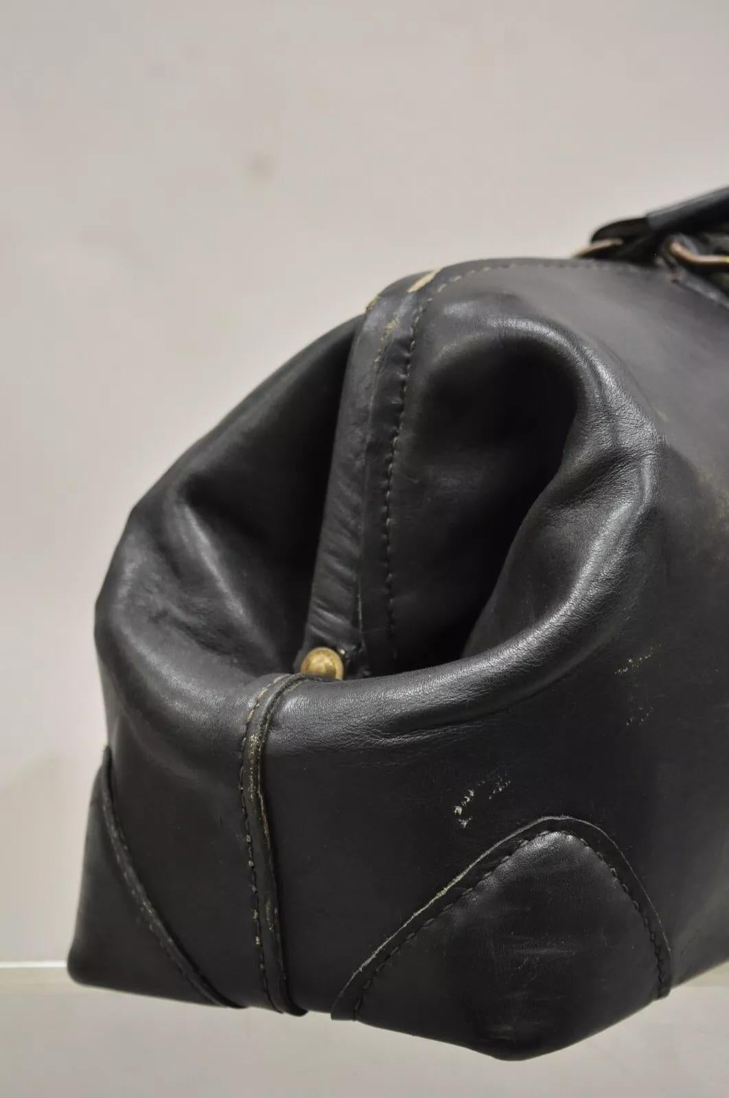 Vintage Cheney England PCI USA 25216 C4 Black Leather Traveling Doctors Bag en vente 1