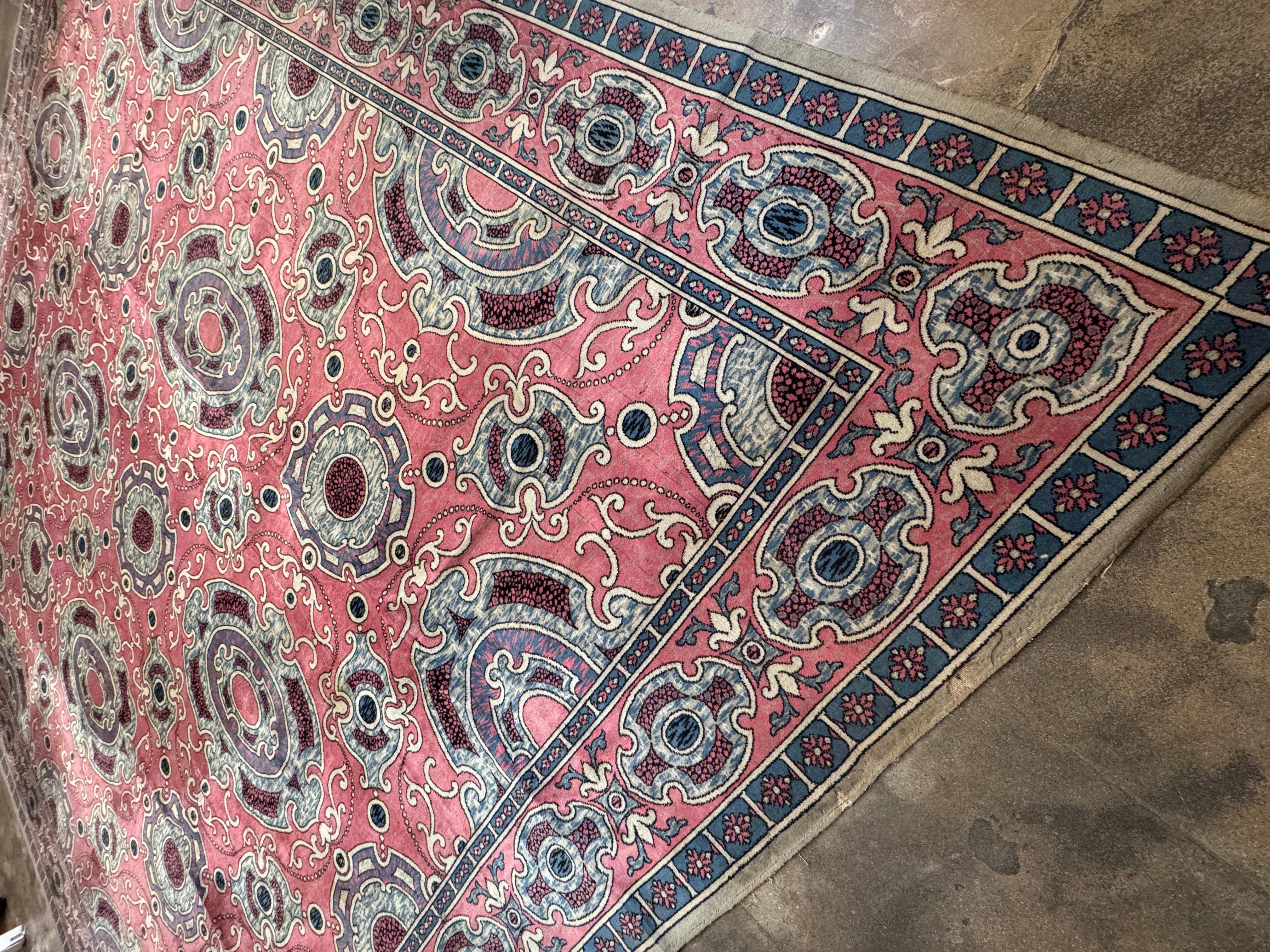Vintage Chenille Rug - 16.4’ X 15’ In Good Condition For Sale In Los Angeles, US