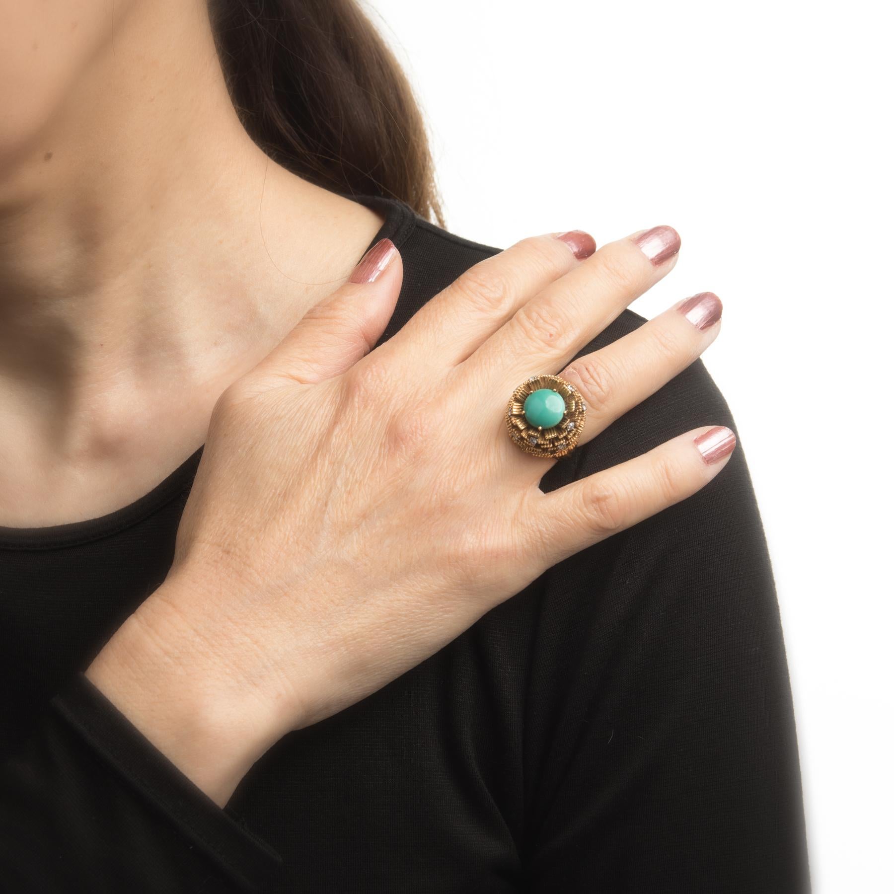 Vintage Cherny Turquoise Diamond Ring 18 Karat Yellow Gold Round Estate Jewelry In Good Condition In Torrance, CA