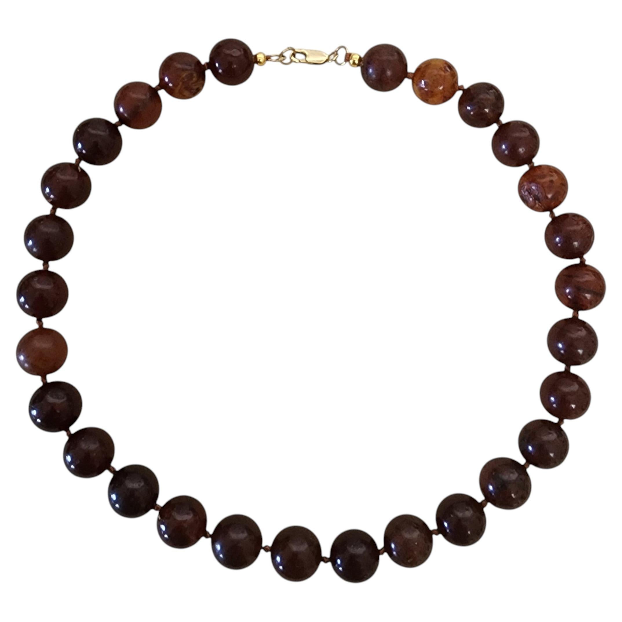 Collier vintage en perles ambrées couleur cerise, perles rondes de 14 mm provenant de la mer Baltique, plaqué or 14 carats (585), fermoir
