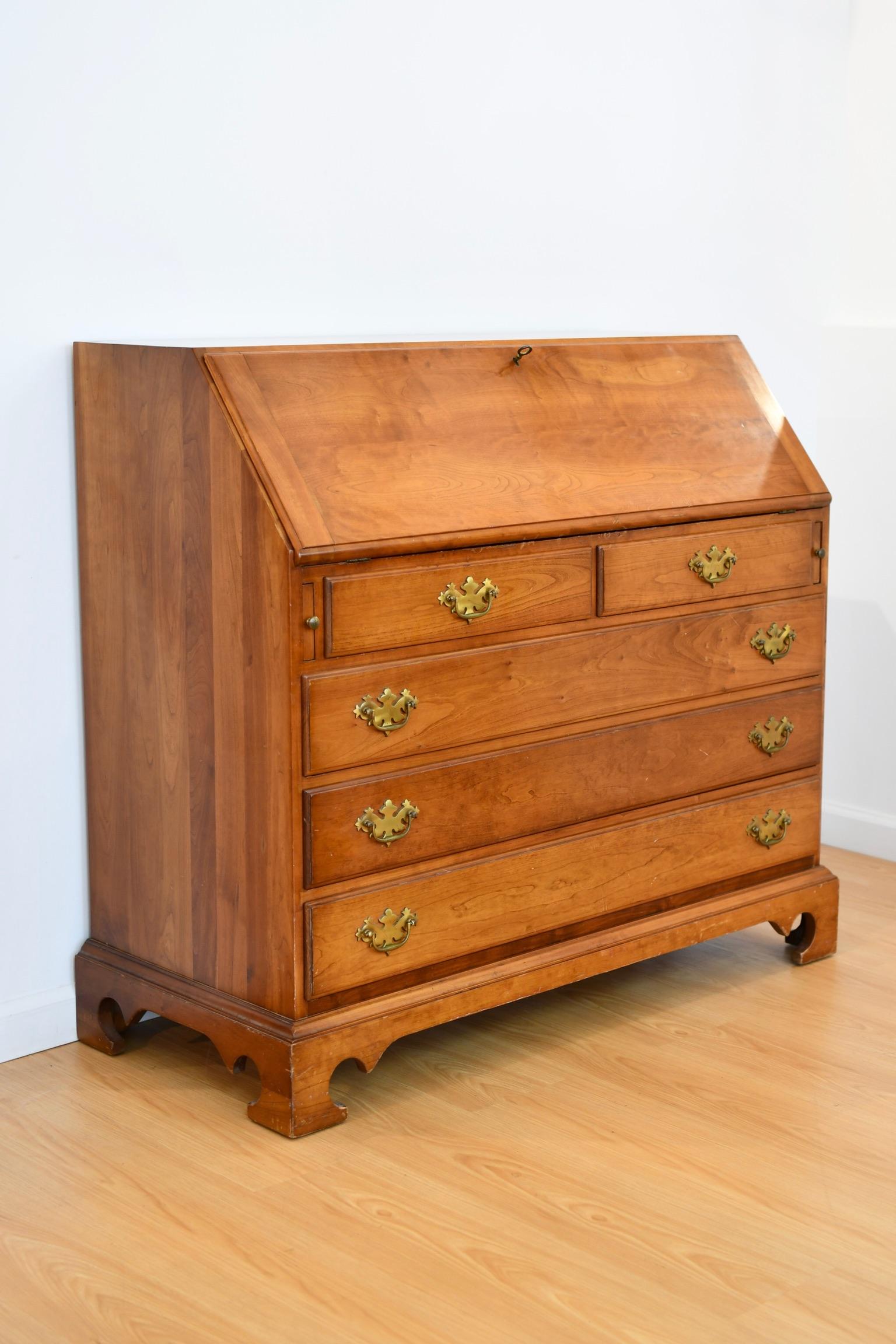 Vintage Cherry Slant Front Desk by Stickley In Good Condition In Brooklyn, NY