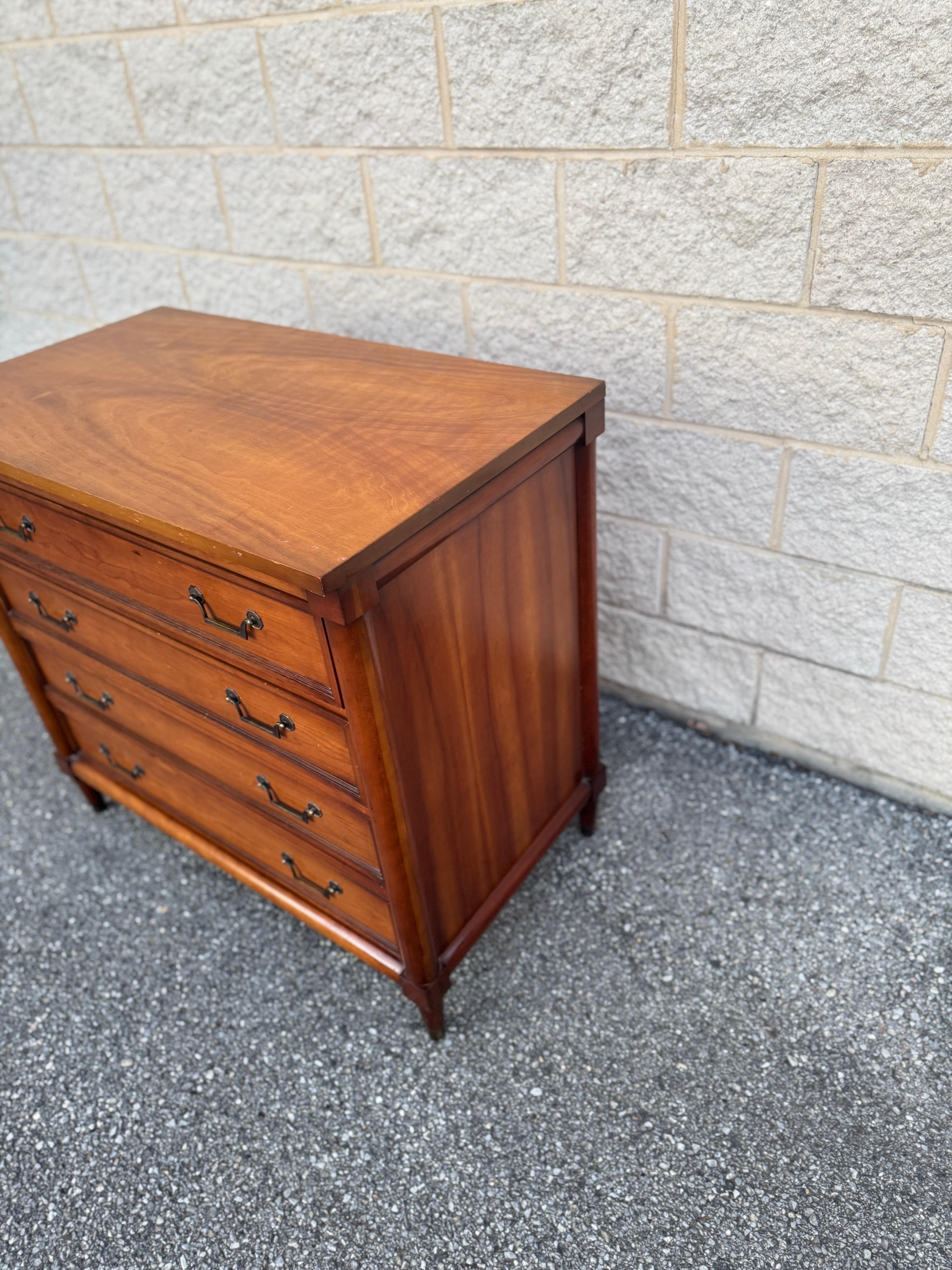 Vintage Cherry Wood 4-Drawer Dresser With Brass Hardware For Sale 1