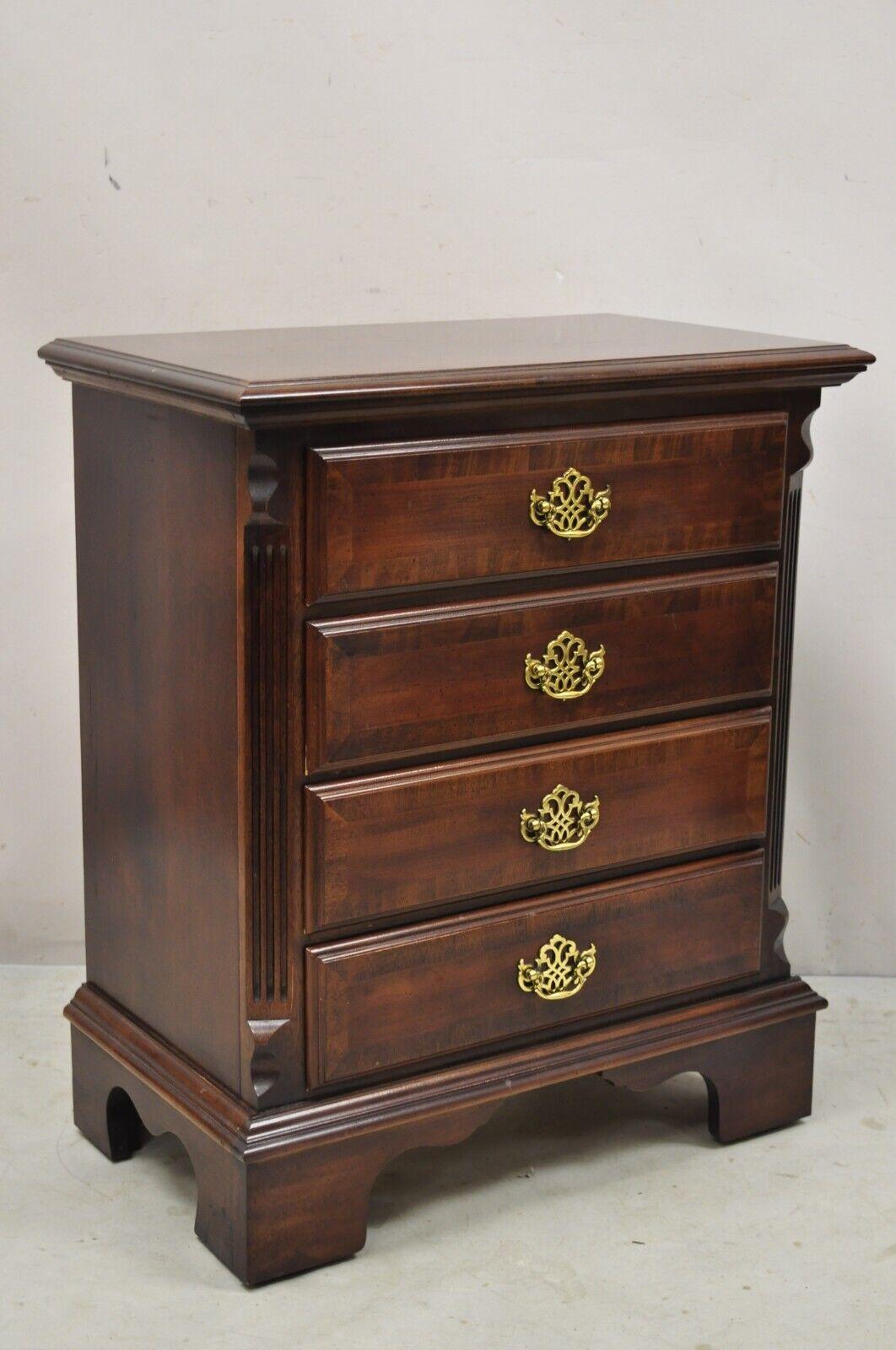 Vintage Cherry Wood Chippendale Style 4 Drawer Nightstand Bedside Table 5