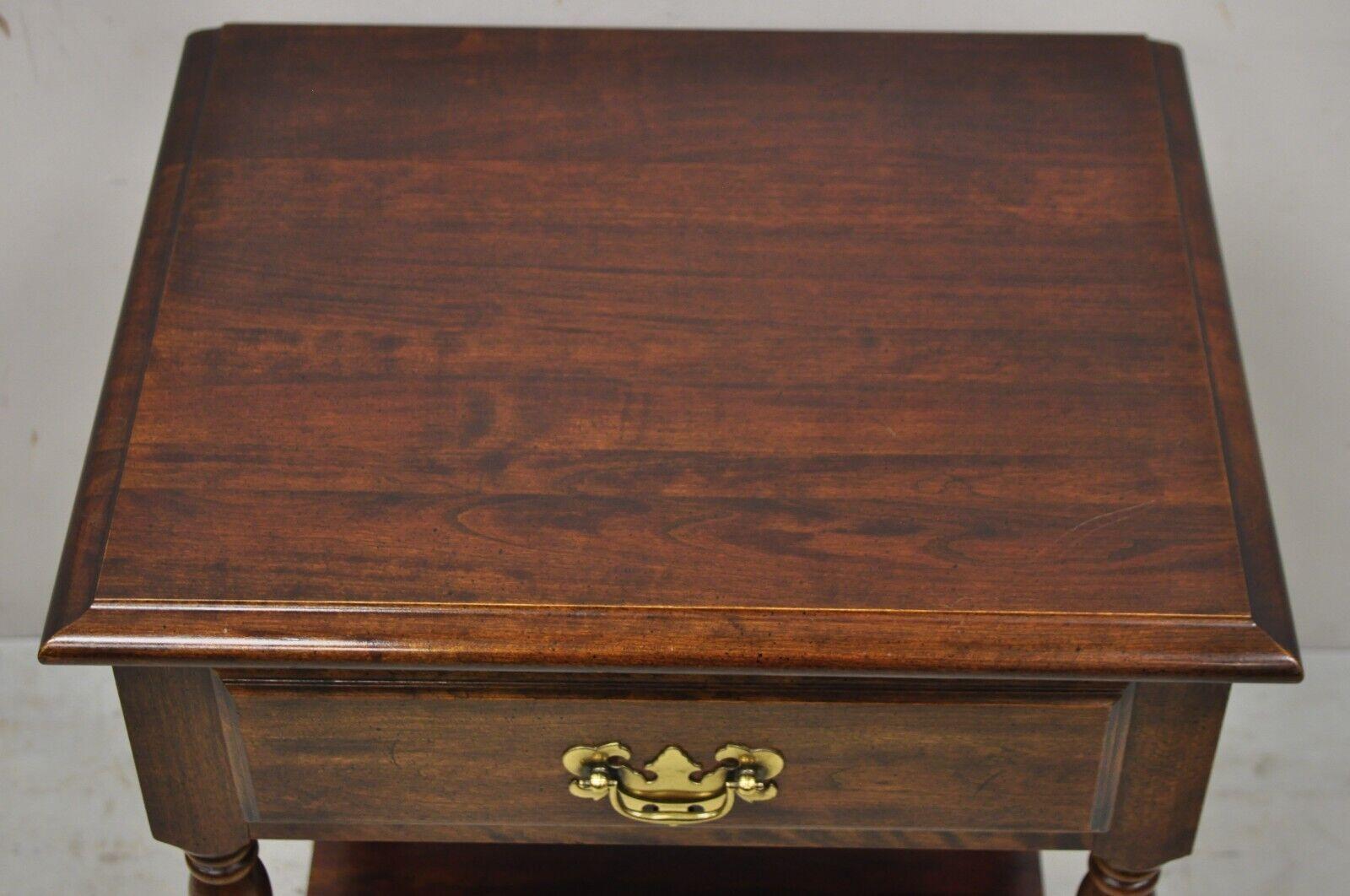 Vintage Cherry Wood Colonial Style One Drawer Nightstand Bedside End Table In Good Condition In Philadelphia, PA