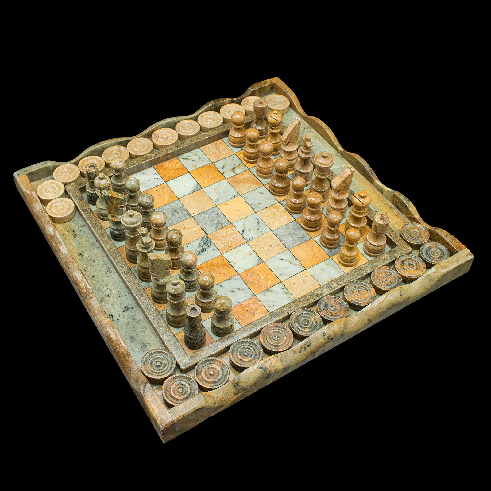 Vintage Chess & Draughts Board, English, Hardstone, Marble, Gaming Set, C.1970 In Good Condition For Sale In Hele, Devon, GB