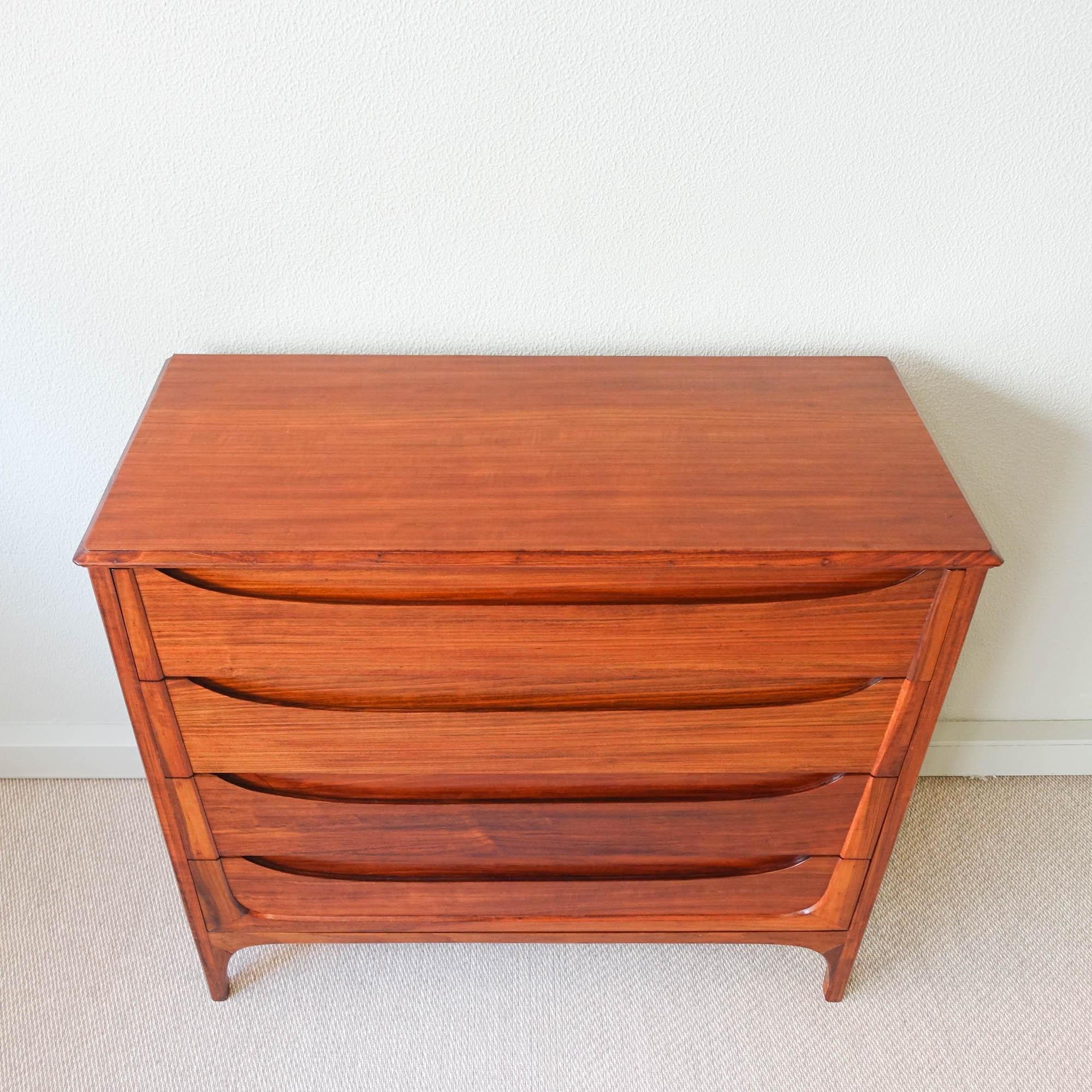 Vintage Chest of Drawers by José Cruz de Carvalho for Altamira, 1960’s 6
