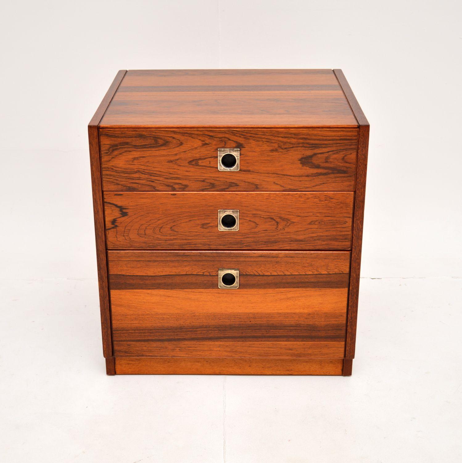 Mid-Century Modern Vintage Chest of Drawers by Robert Heritage for Archie Shine