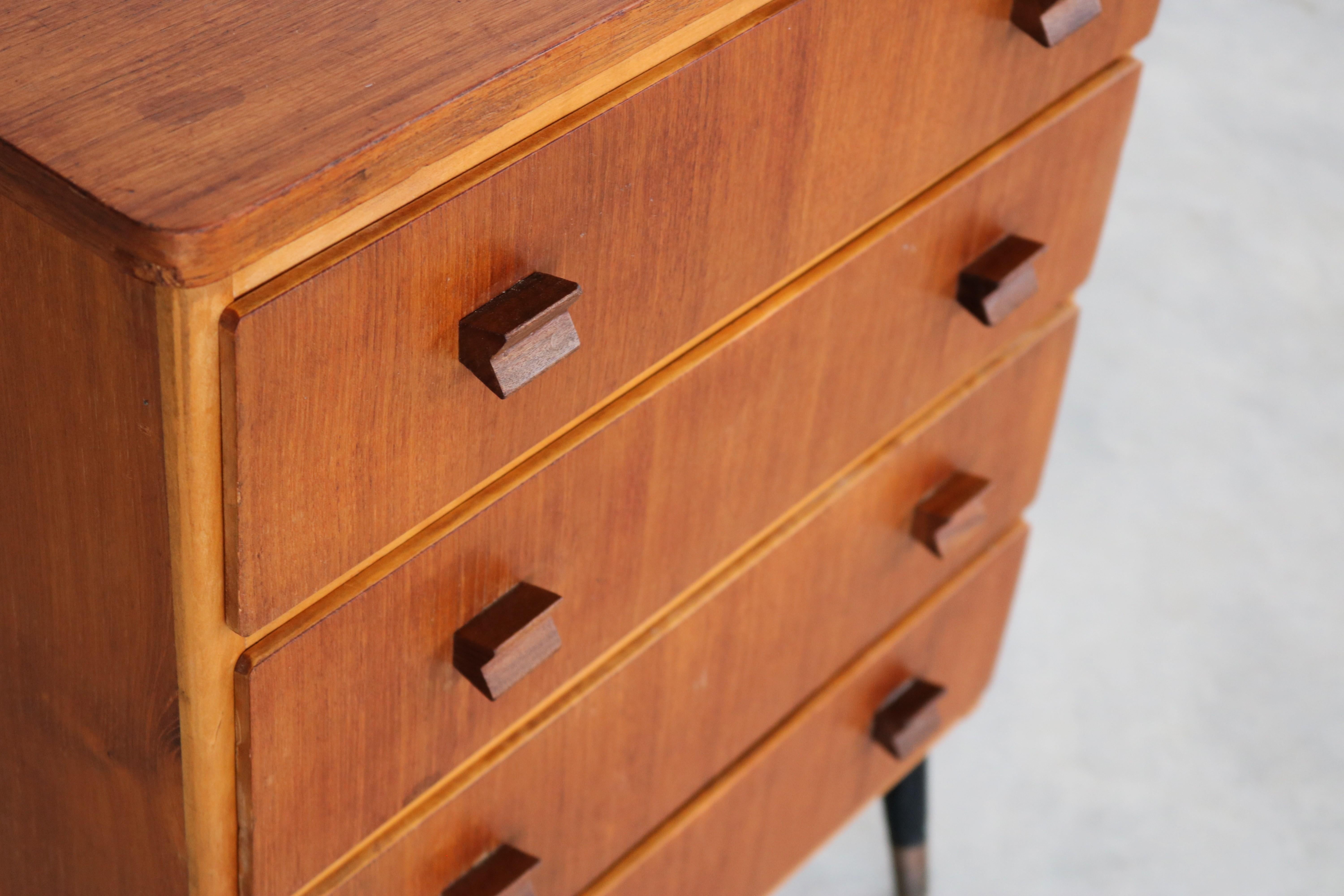 vintage kommode  Schrank  1960s  Dänisch im Angebot 1