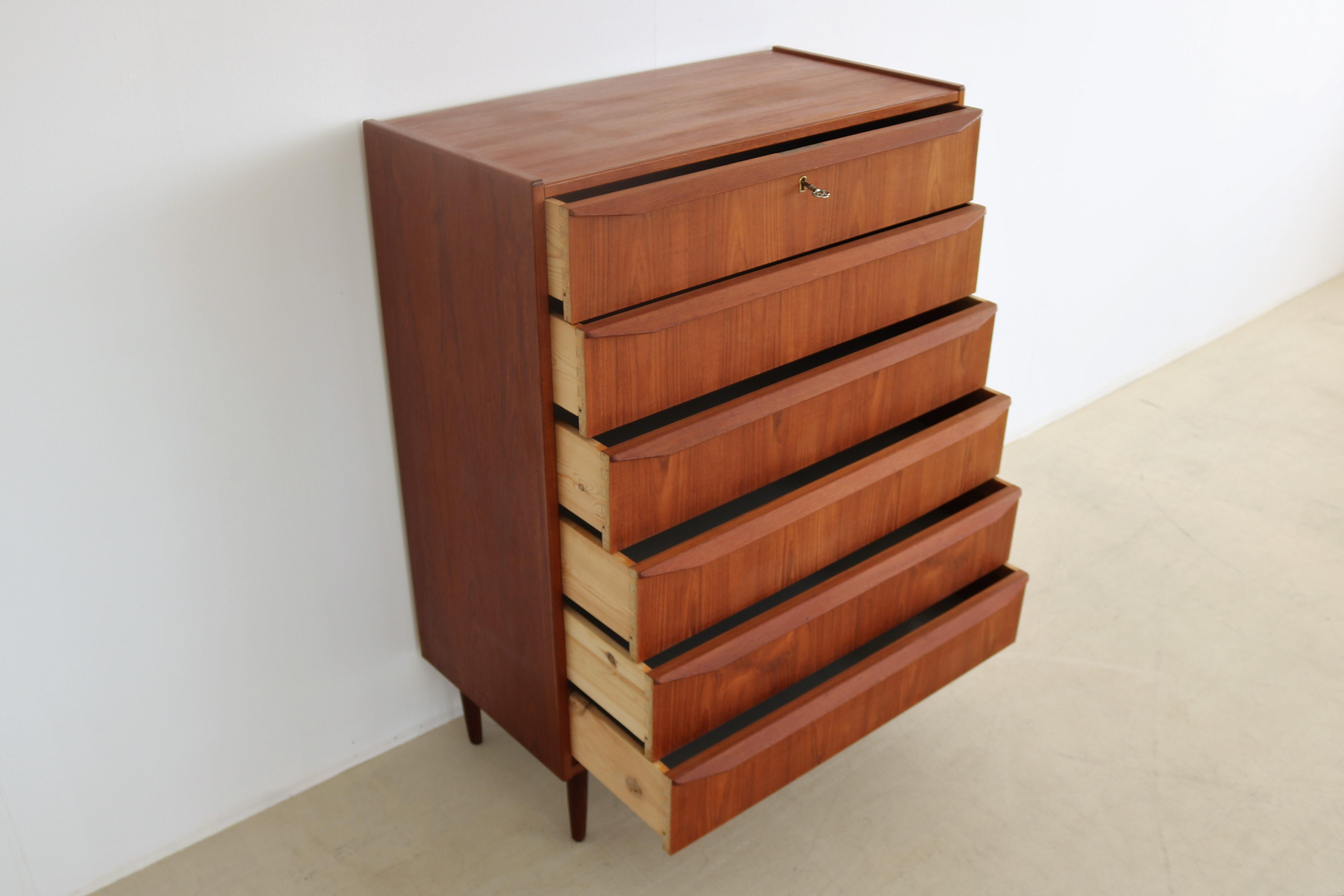 Vintage Chest of Drawers Cabinet Teak 60s Danish 3
