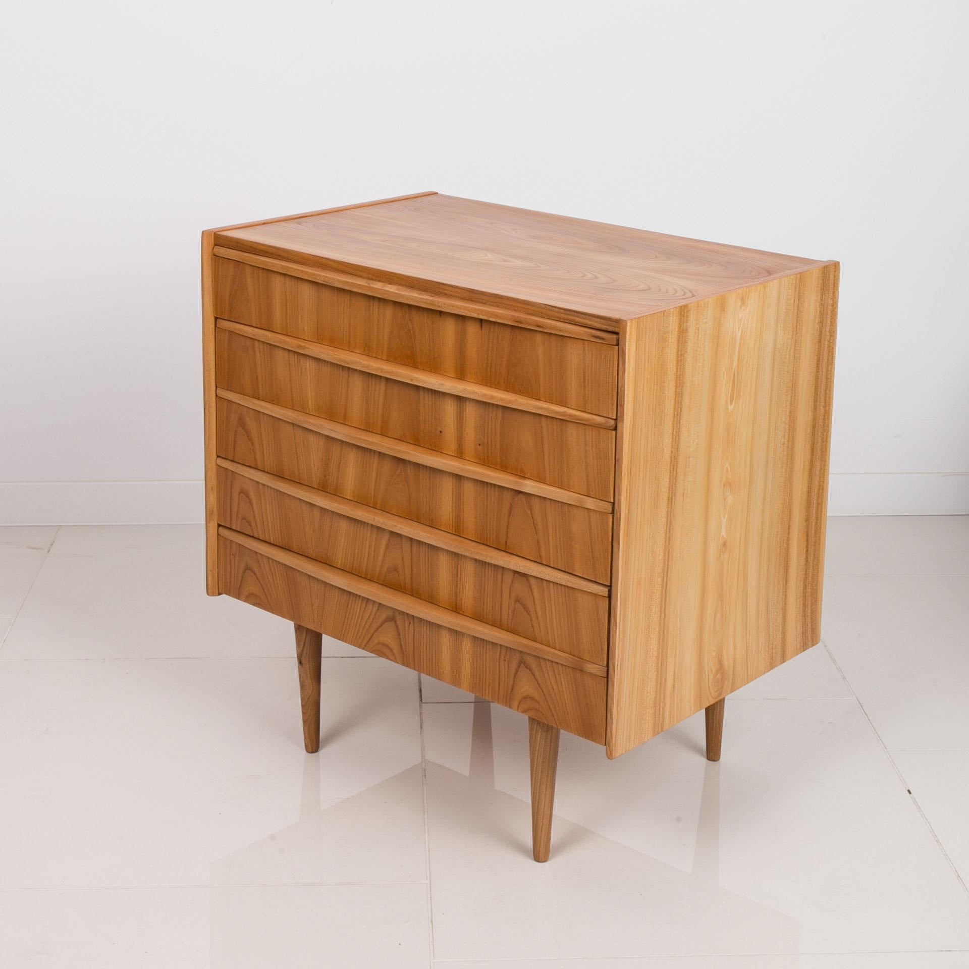Mid-Century Modern Vintage Chest of Drawers, Czechoslovakia, 1970s For Sale