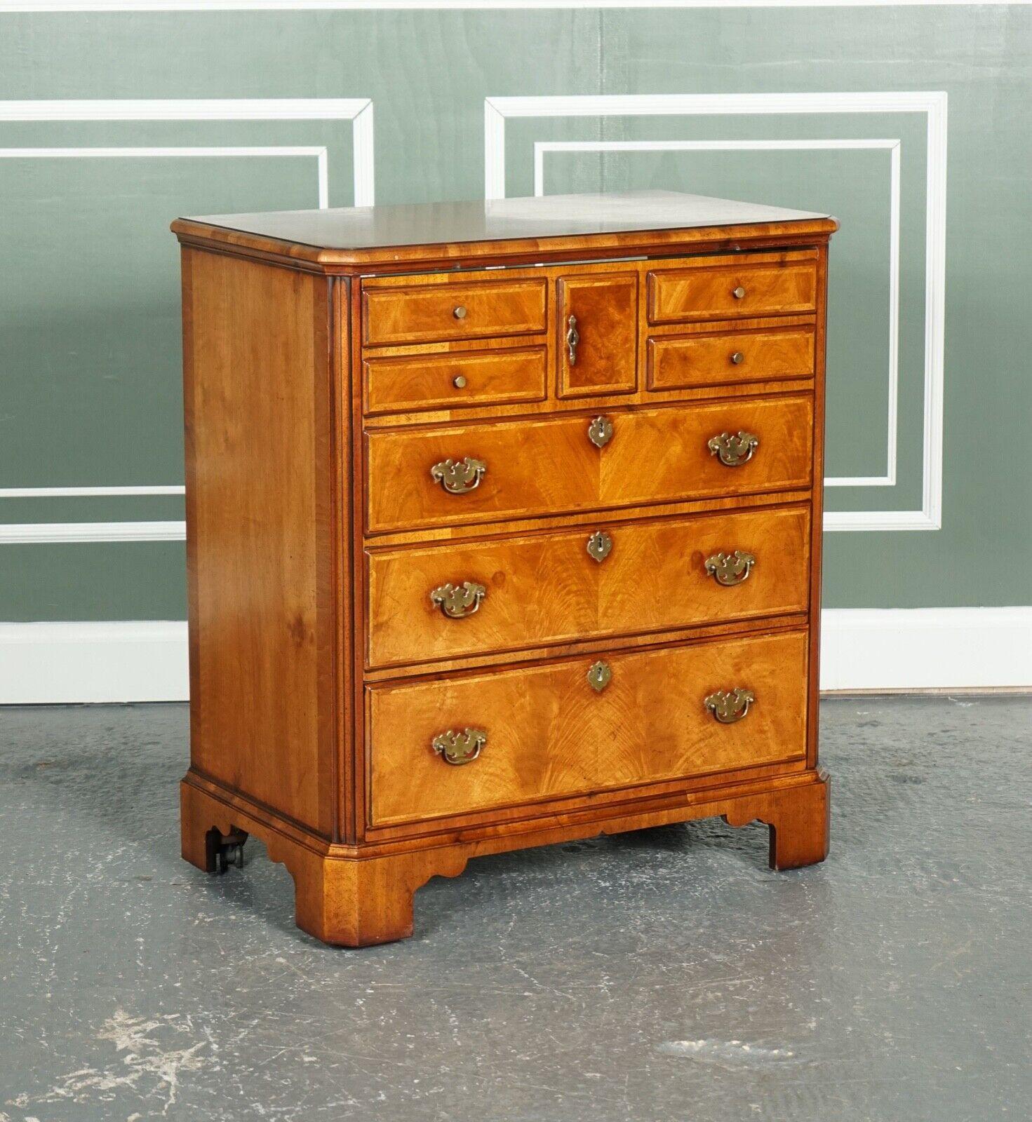 British Vintage Chest of Drawers Looking Walnut TV Plasma Hi Fi Stereo Cabinet