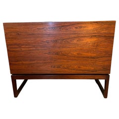 Vintage Chest of Drawers with 4 Drawers in Rio Rosewood