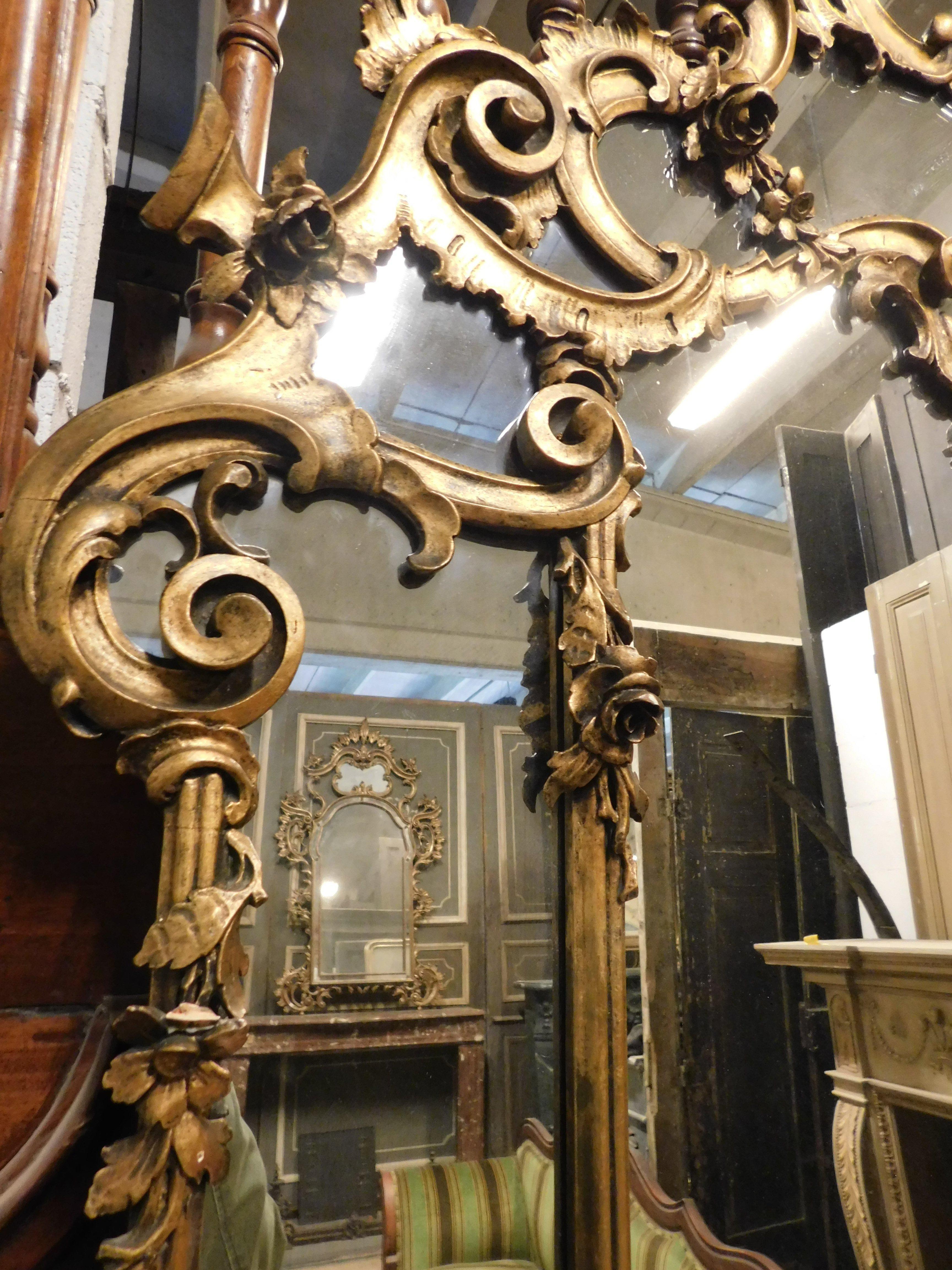 Commode vintage avec miroir, dorée avec chinoiserie peinte, Italie en vente 4