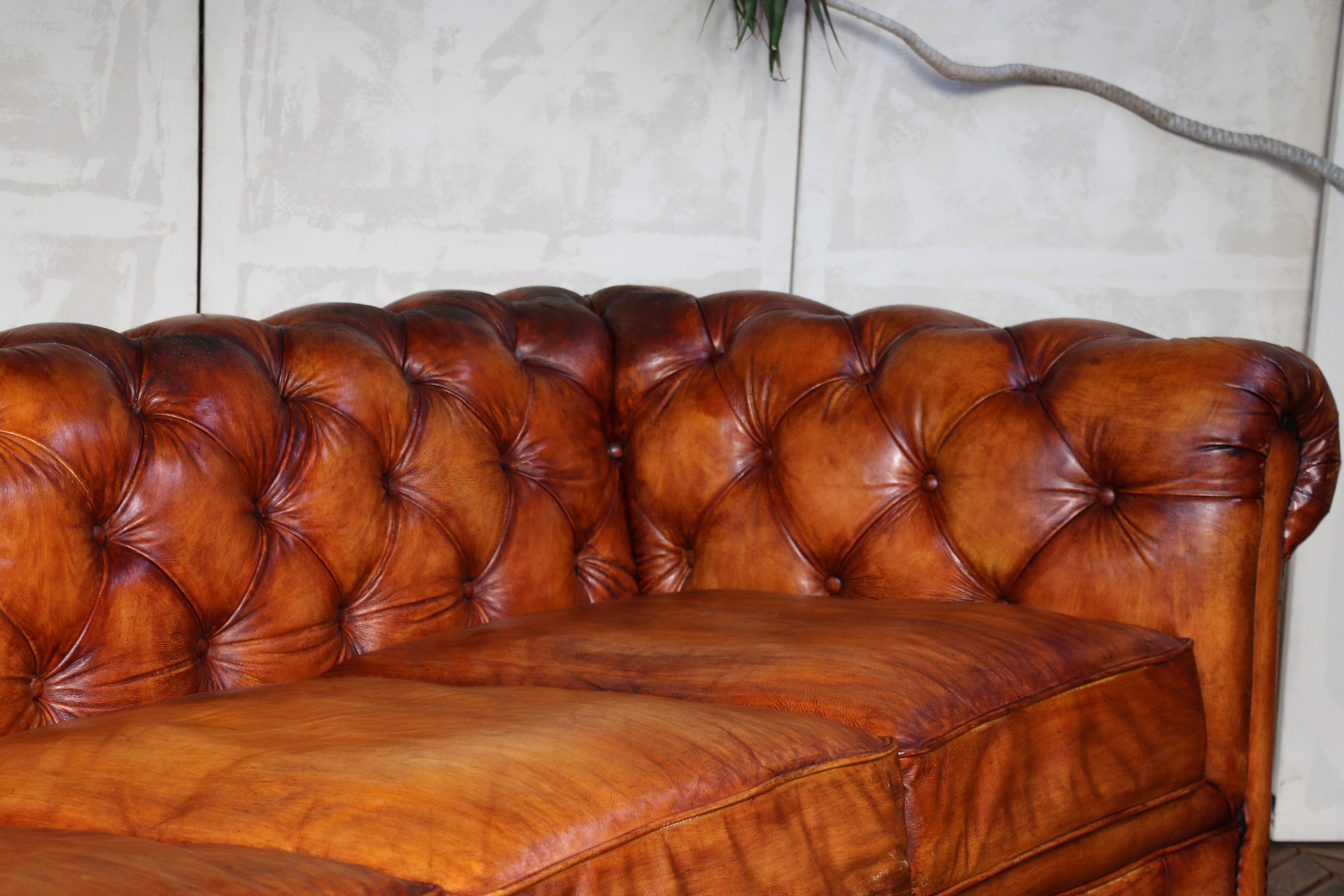 Sofá Chesterfield Vintage de cuero marrón, años 80 en venta 11