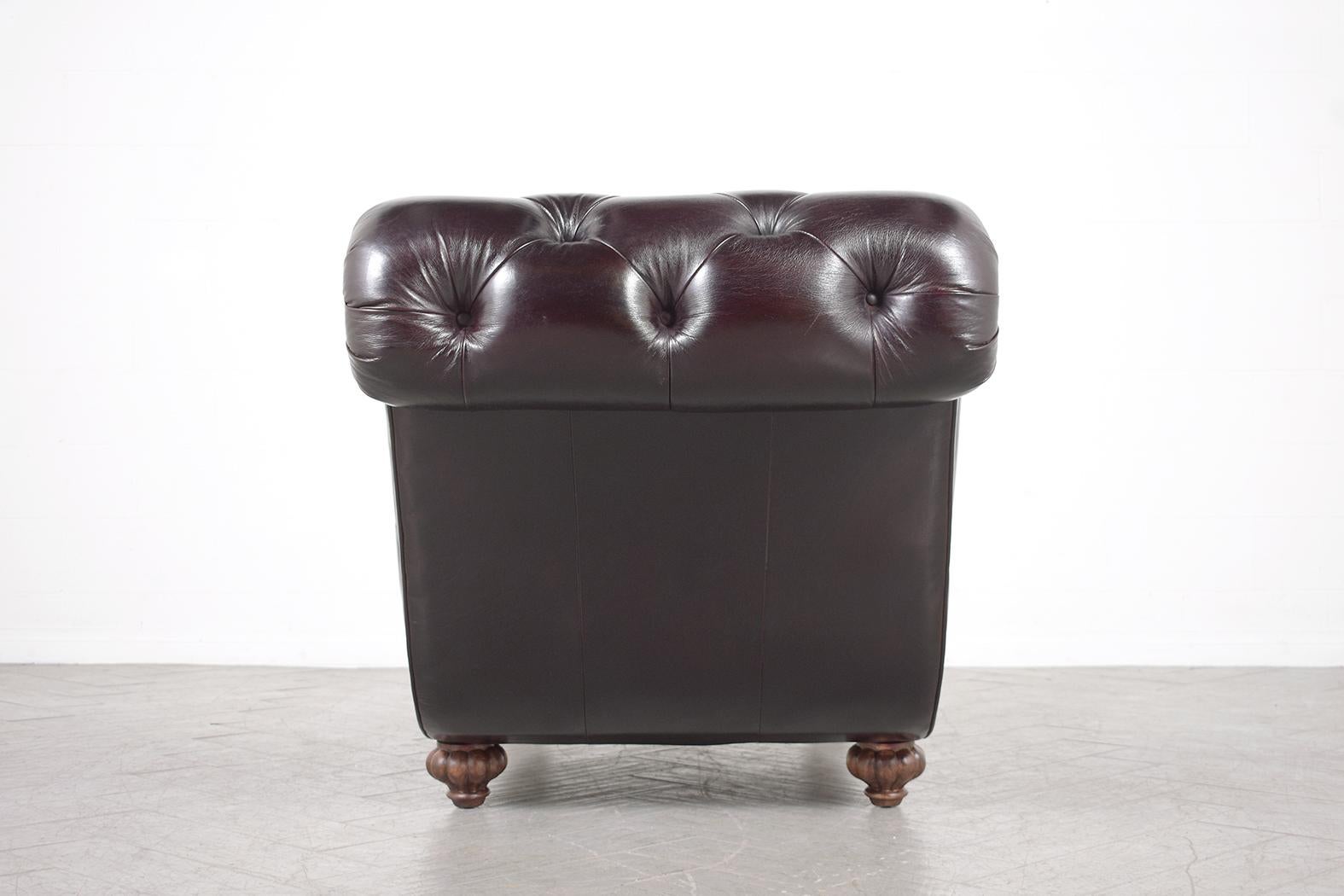 Classic Elegance : Chaise longue Chesterfield des années 1980 en cuir Dual-Tone en vente 2