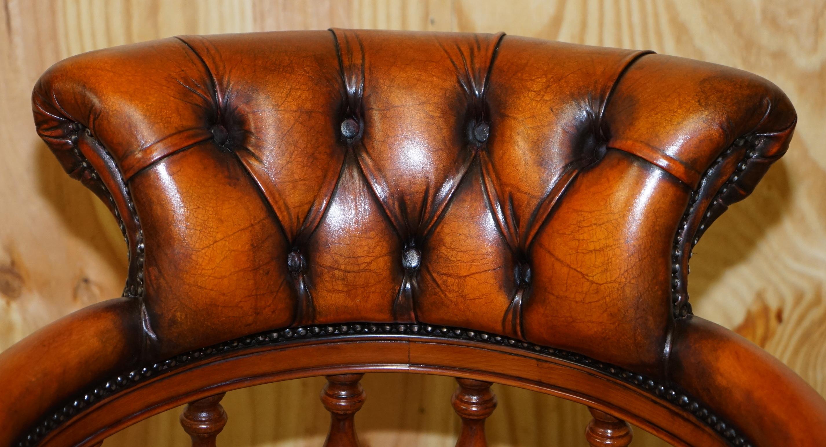 chesterfield captain chair