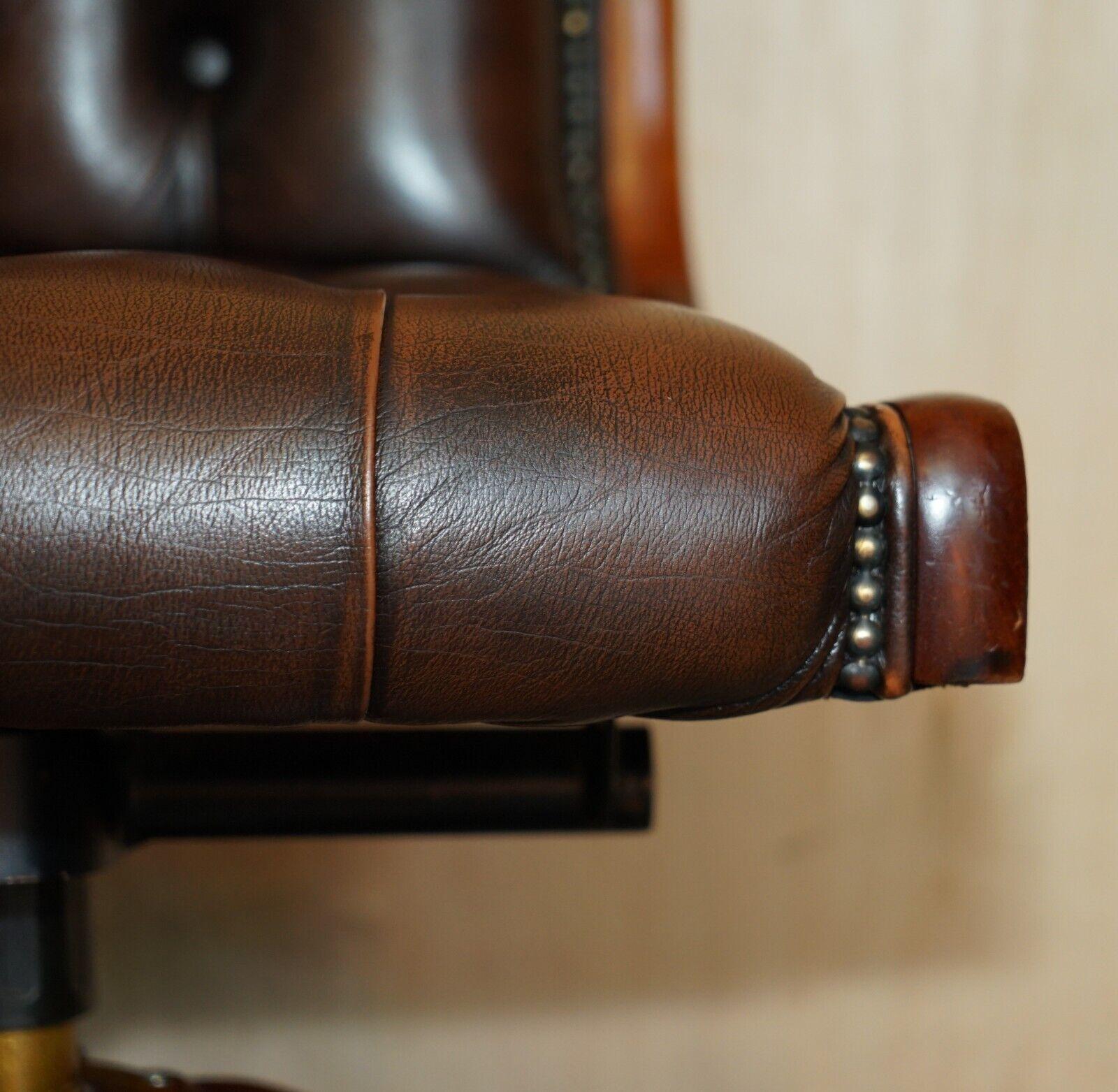 Vintage Chesterfield Leather and Mahogany Framed Office Desk Chair 2