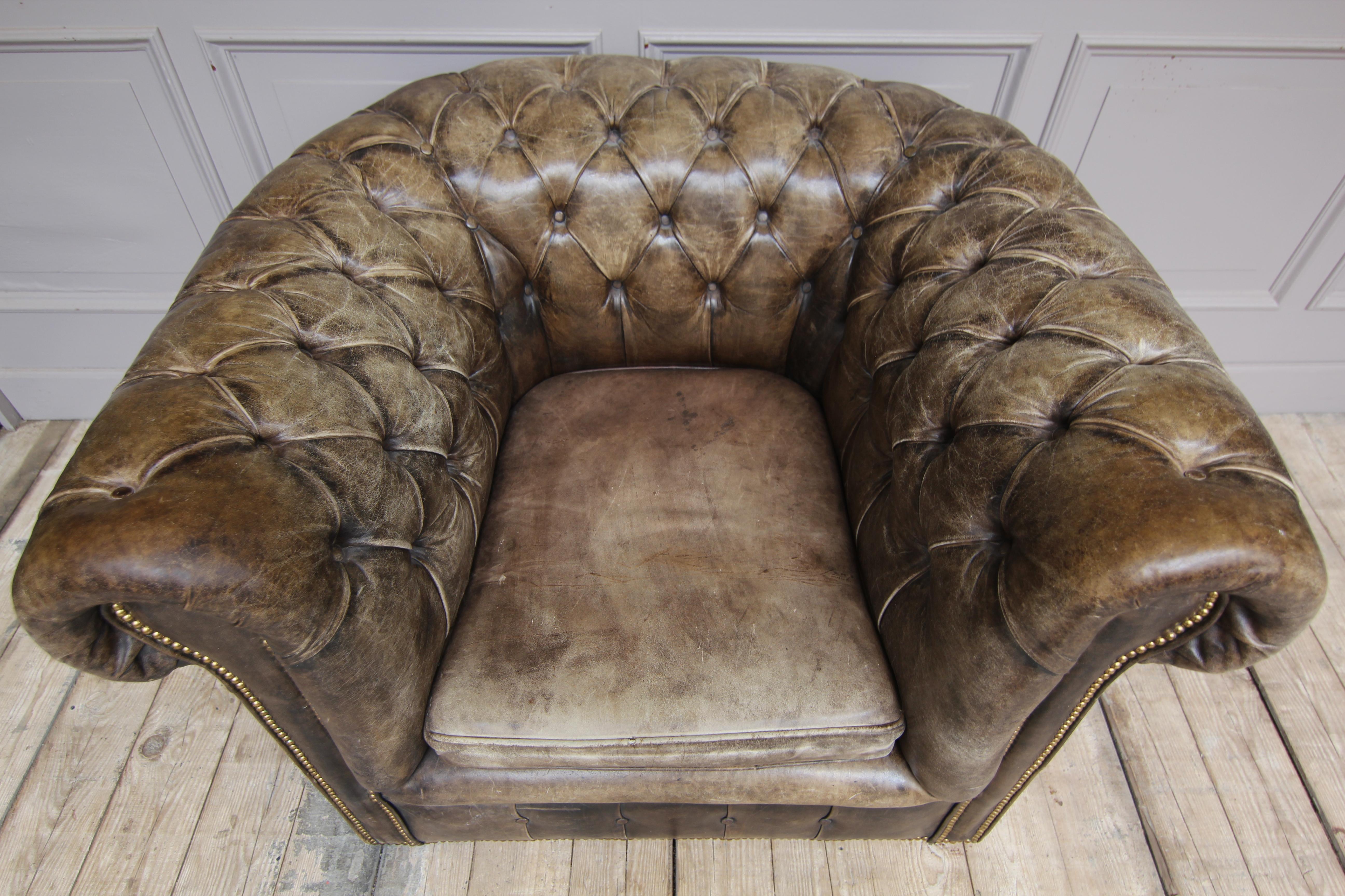 European Vintage Chesterfield Leather Armchair Clubseat