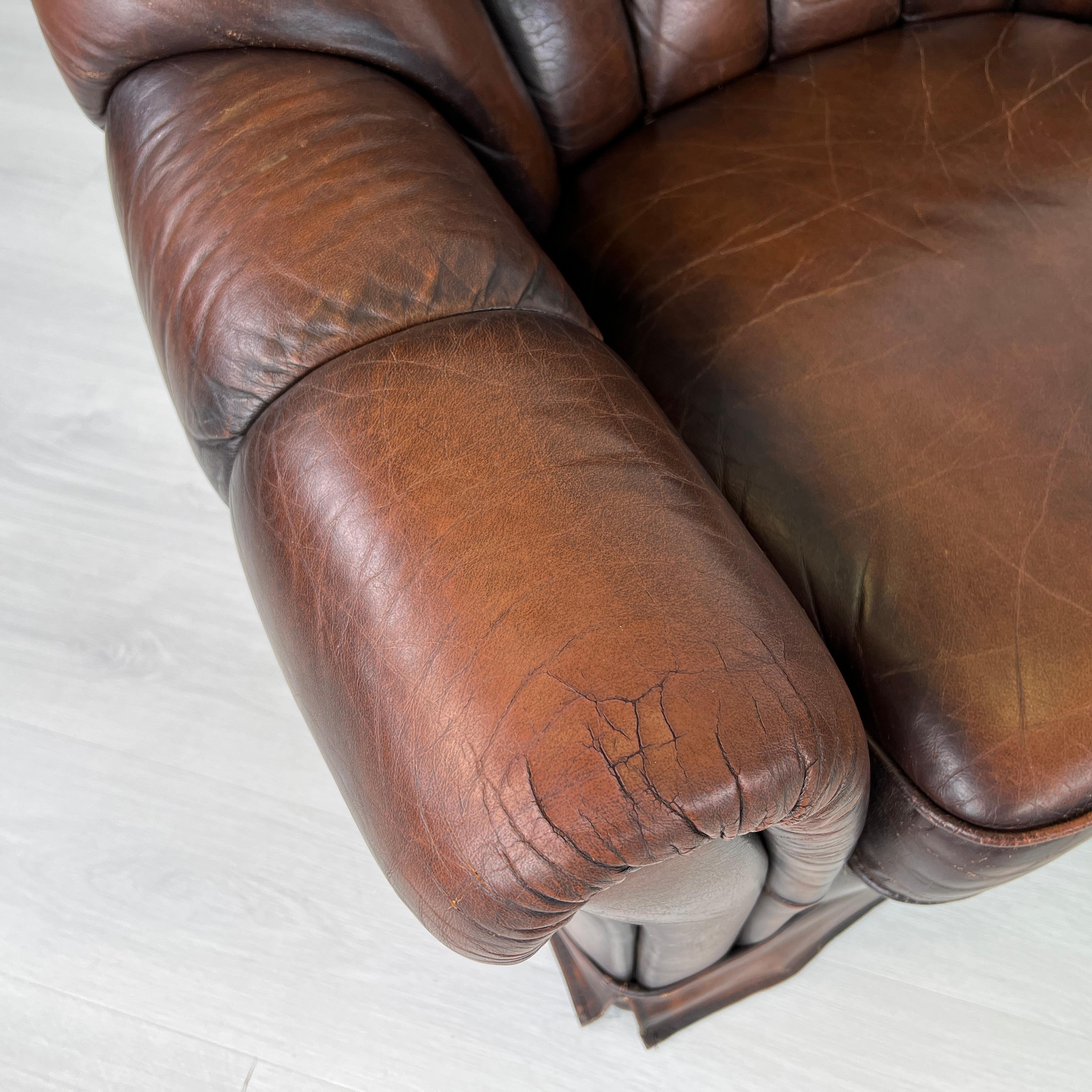 Sillones Chesterfield Vintage de cuero - Pareja en venta 1