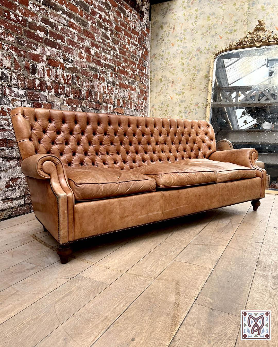 Vintage Chesterfield Sofa in Tan Patinated Leather For Sale 2