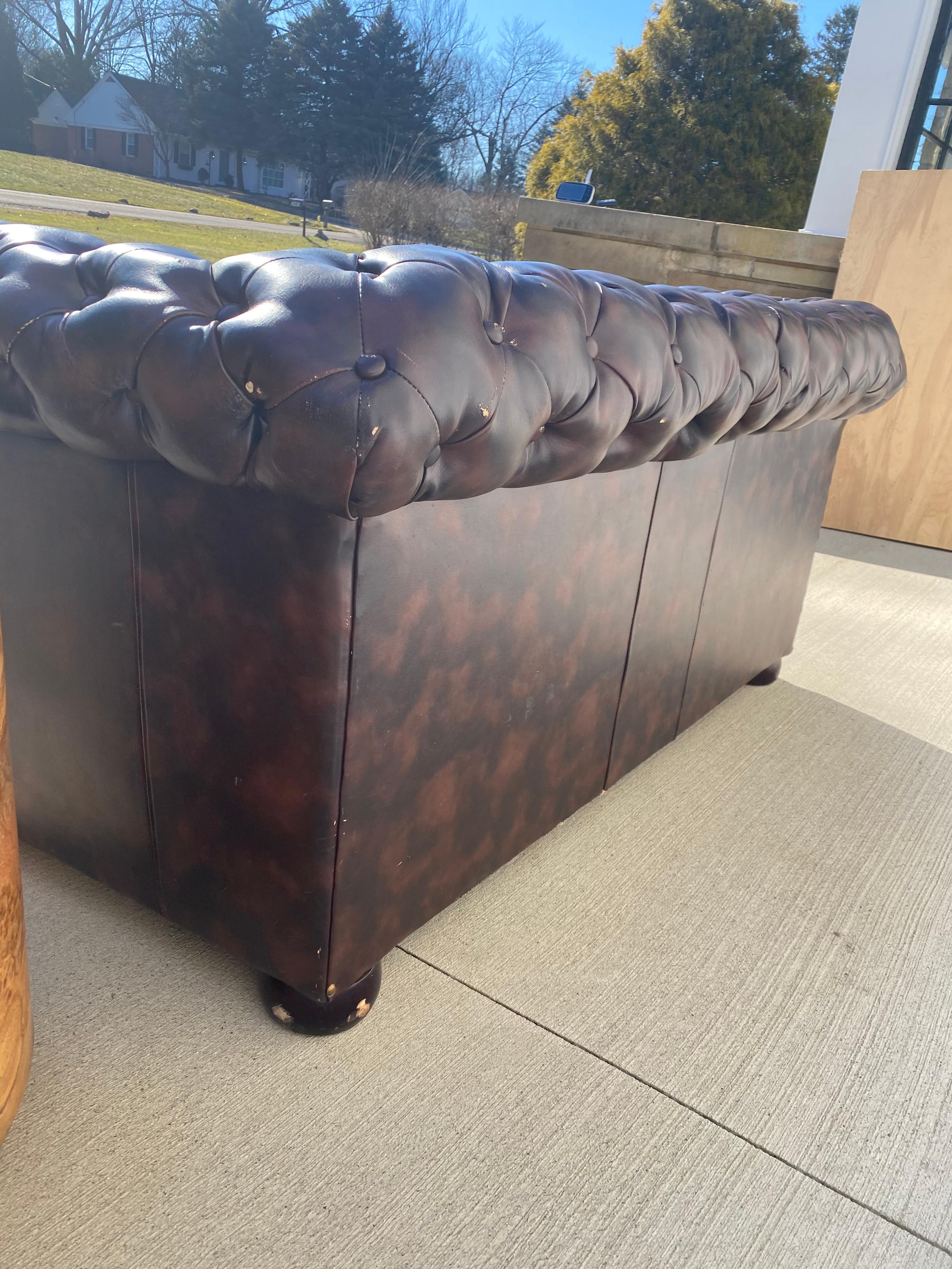 Vintage Chesterfield Sofa in Vegan Leather 4