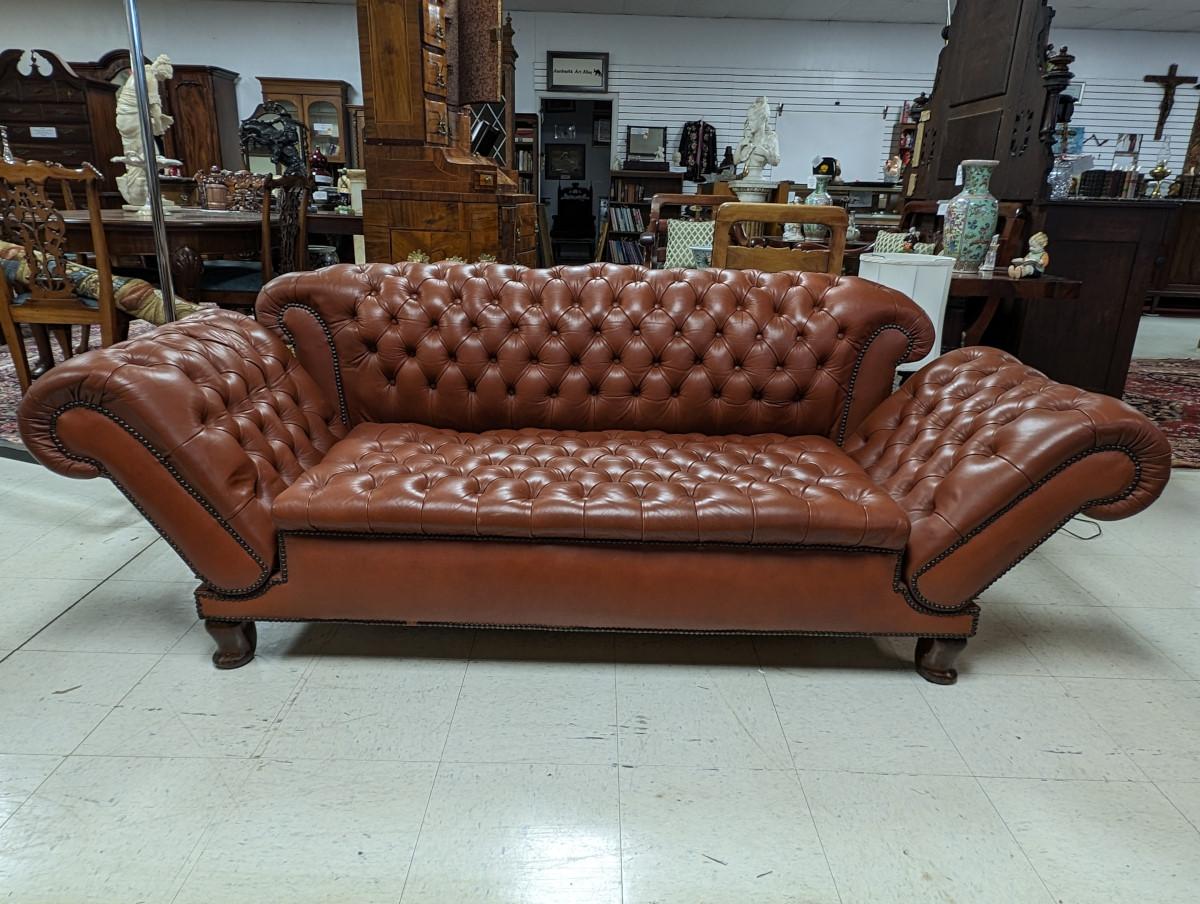 Vintage Chesterfield Style Leather Knoll Settee, Sofa 2